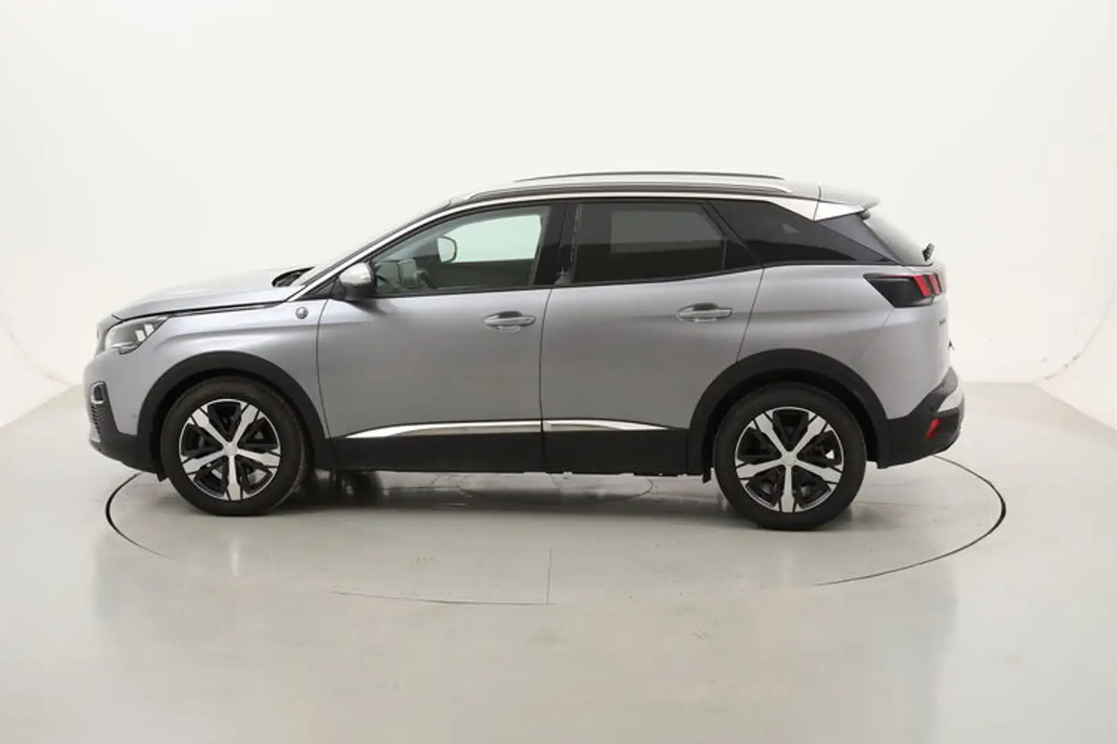 Peugeot 3008 Crossway 1.5 Diesel 131CV Argento - 2