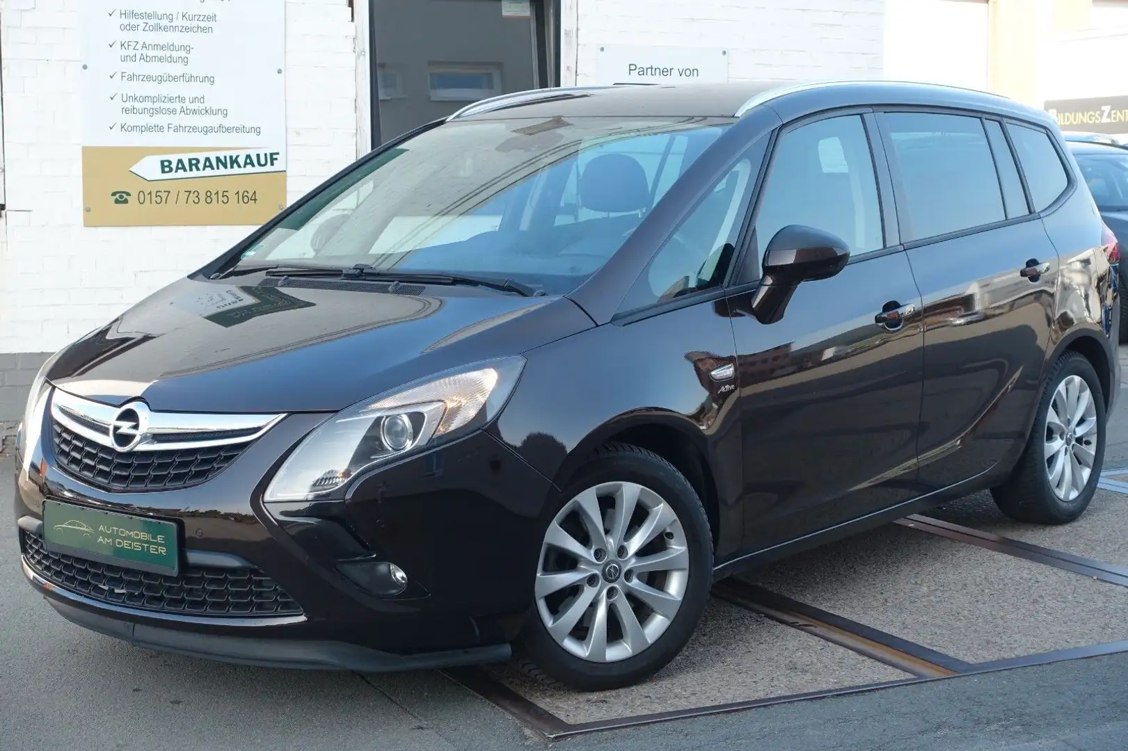 Opel Zafira C Tourer Active/TÜV+SER. NEU/1.HAND/7-S./ Brun - 2