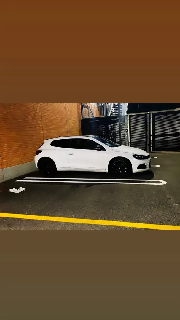 Volkswagen Scirocco MOTORE NUOVO e AGGIORNATA - 2