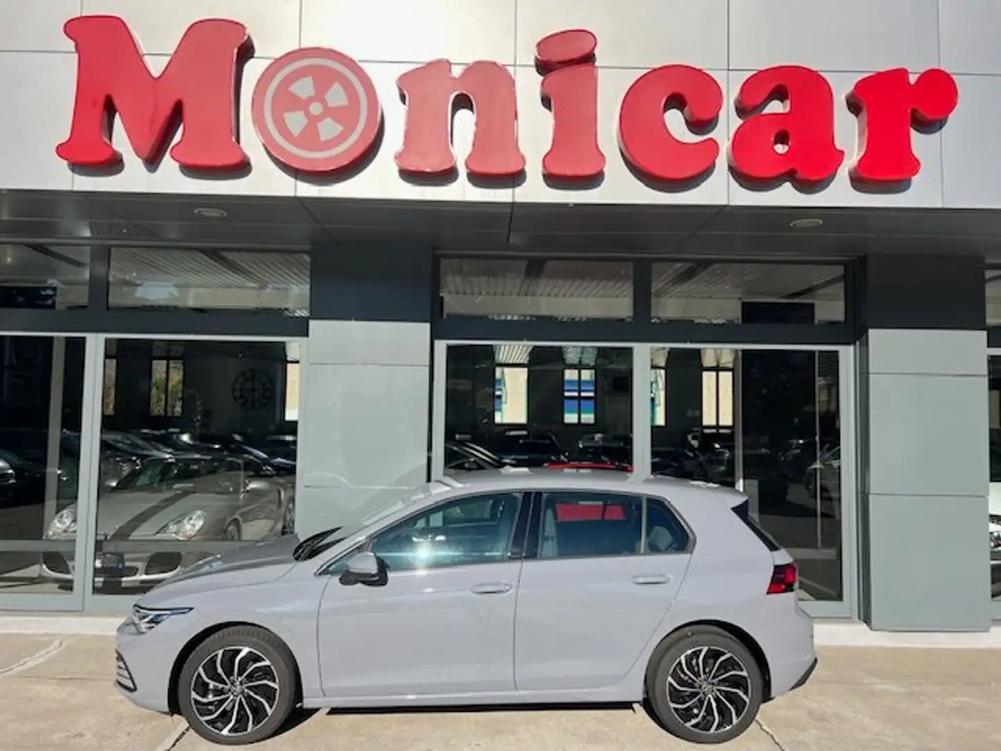 Volkswagen Golf Golf 1.0 etsi evo Life 110cv dsg Gris - 1