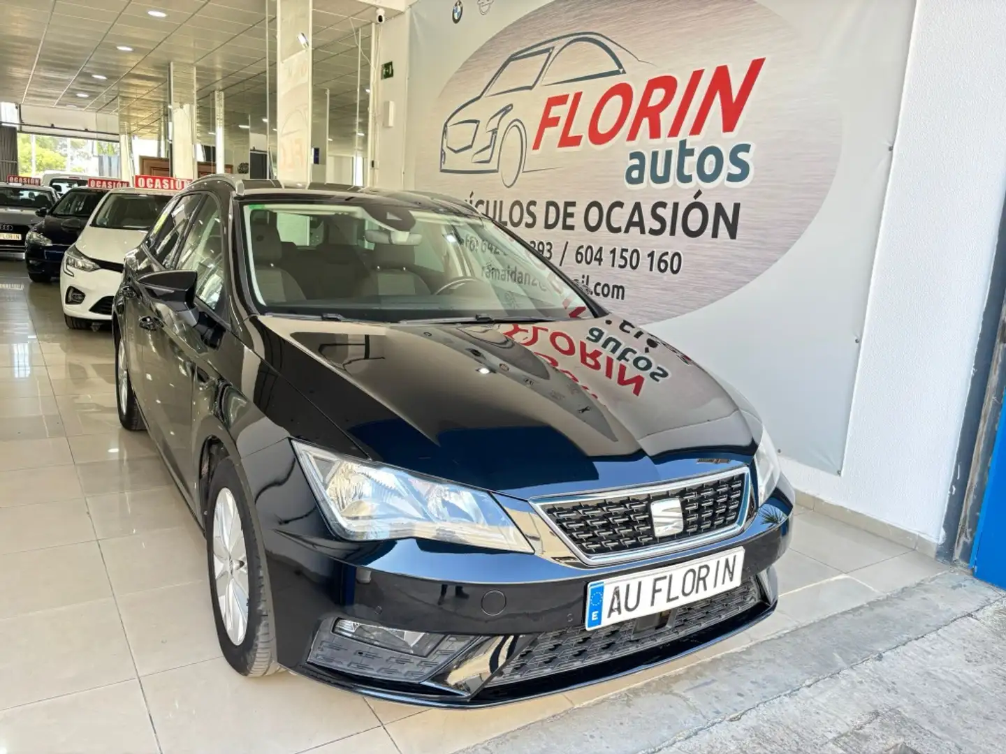 SEAT Leon 1.6TDI CR S&S Reference Plus 115 Noir - 2
