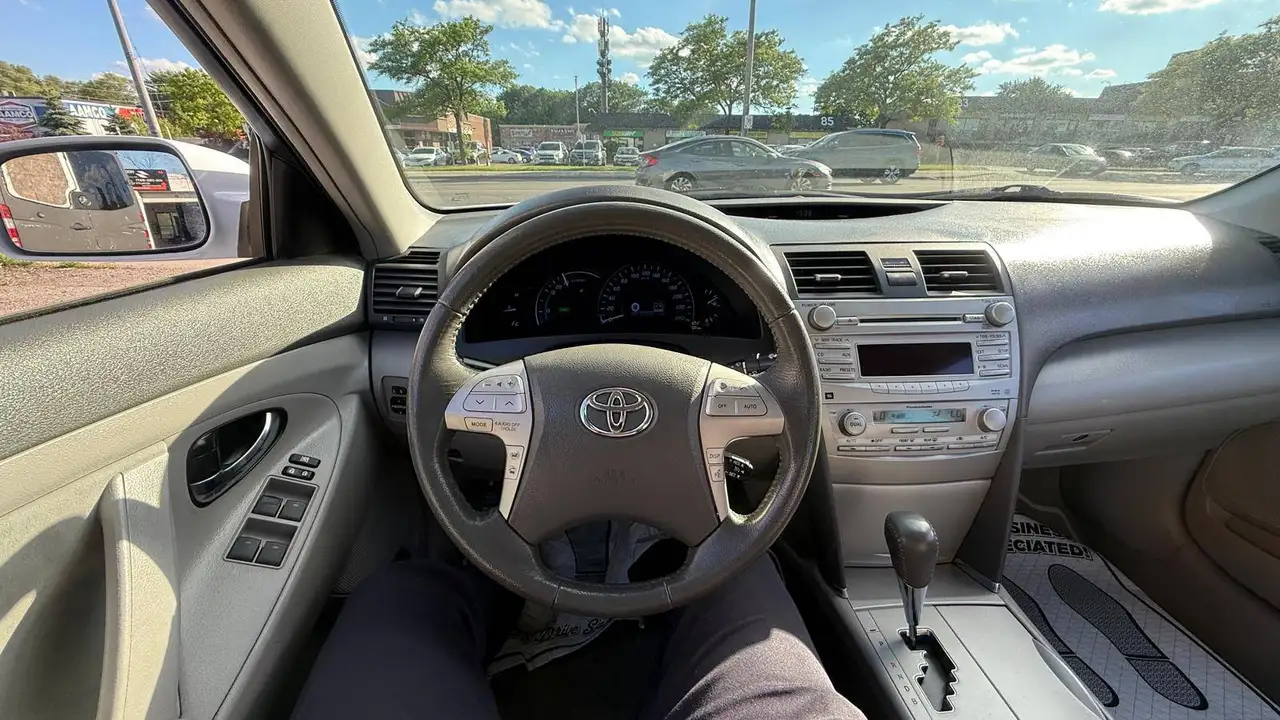 Toyota Camry photo Toyota Camry