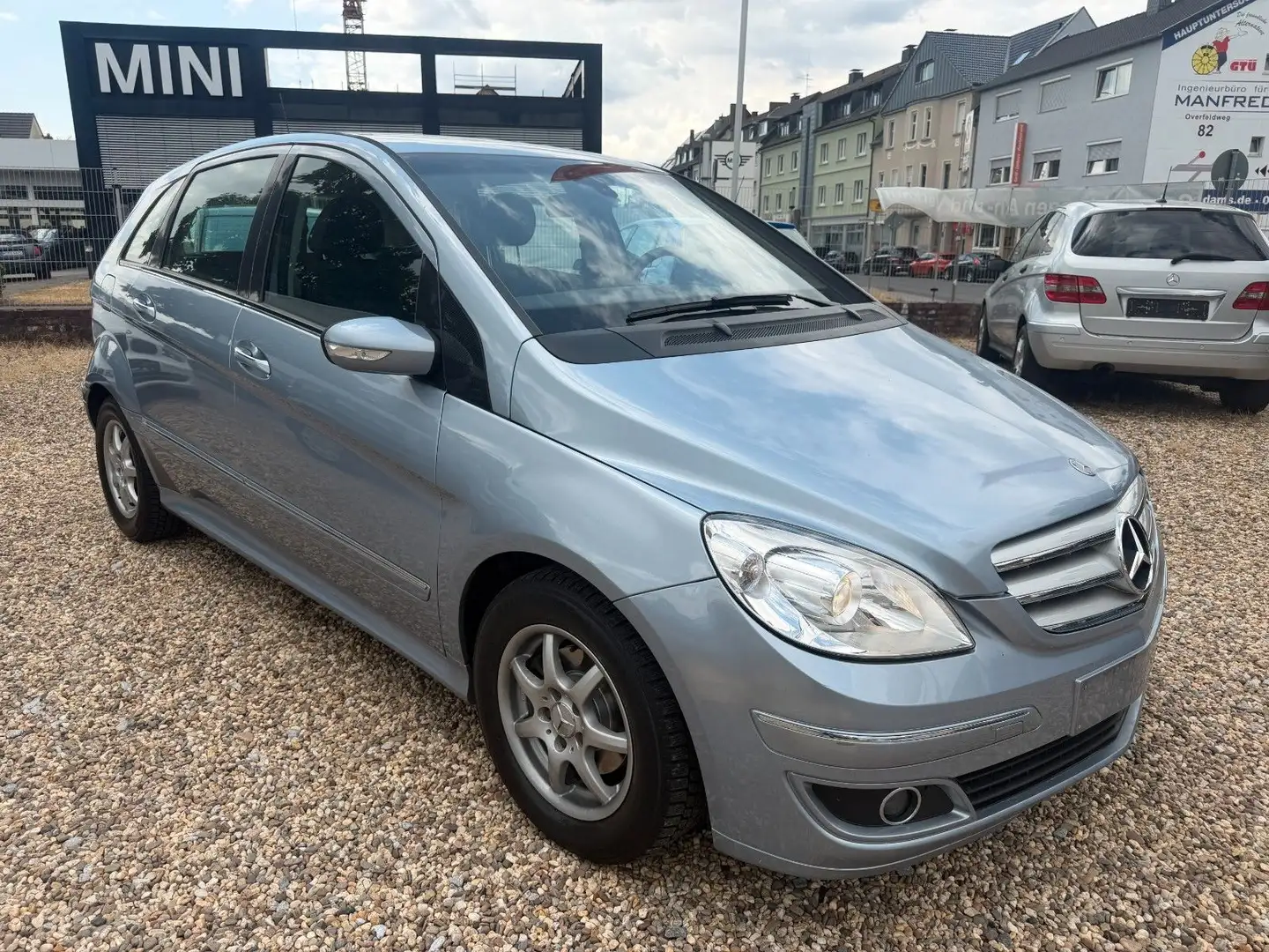 Mercedes-Benz B 170 Automatik Blau - 1