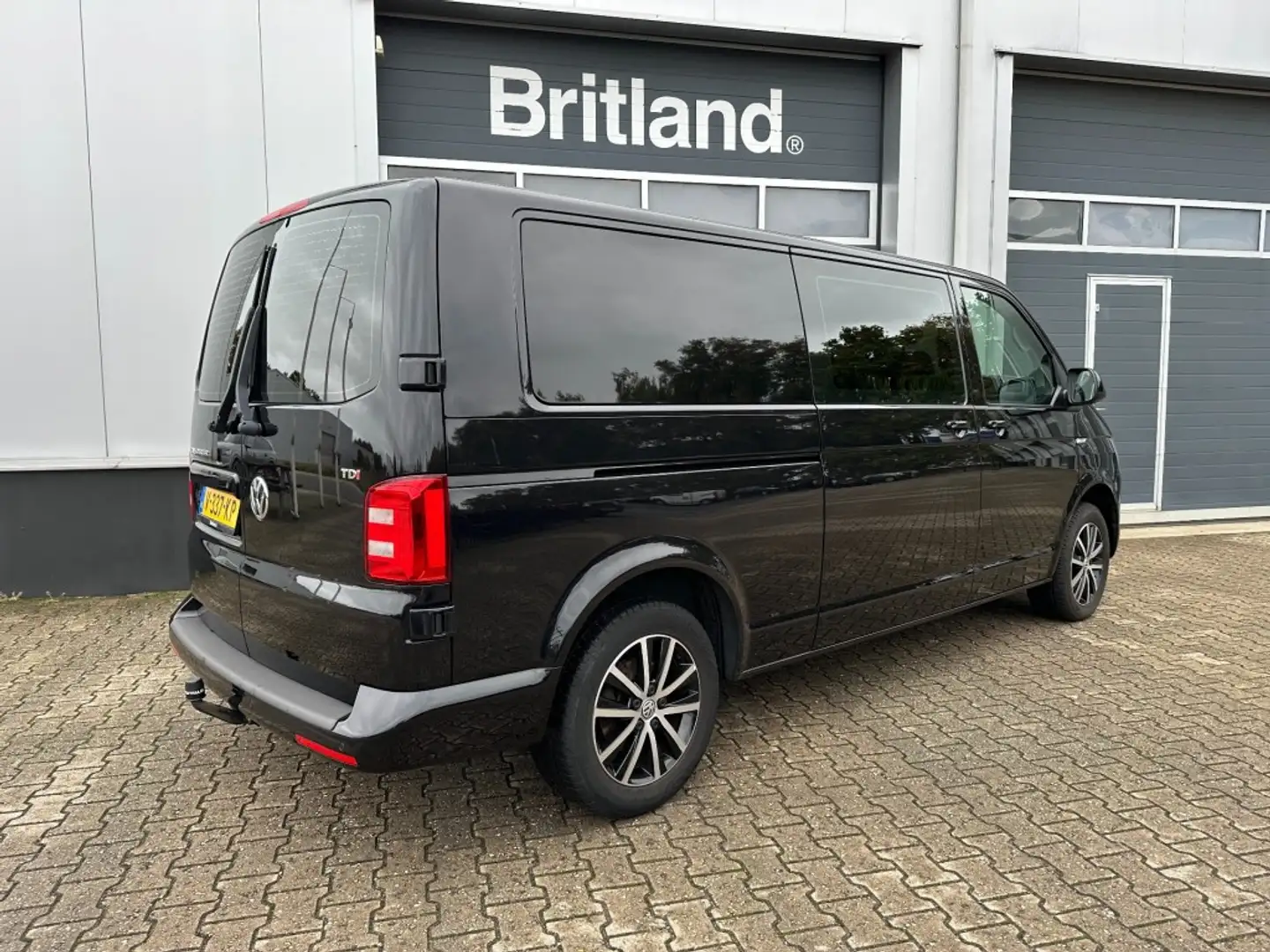 Volkswagen Transporter 2.0 TDI 150PK DSG DC bj2018 *Adaptive *Navi *Leer Noir - 2