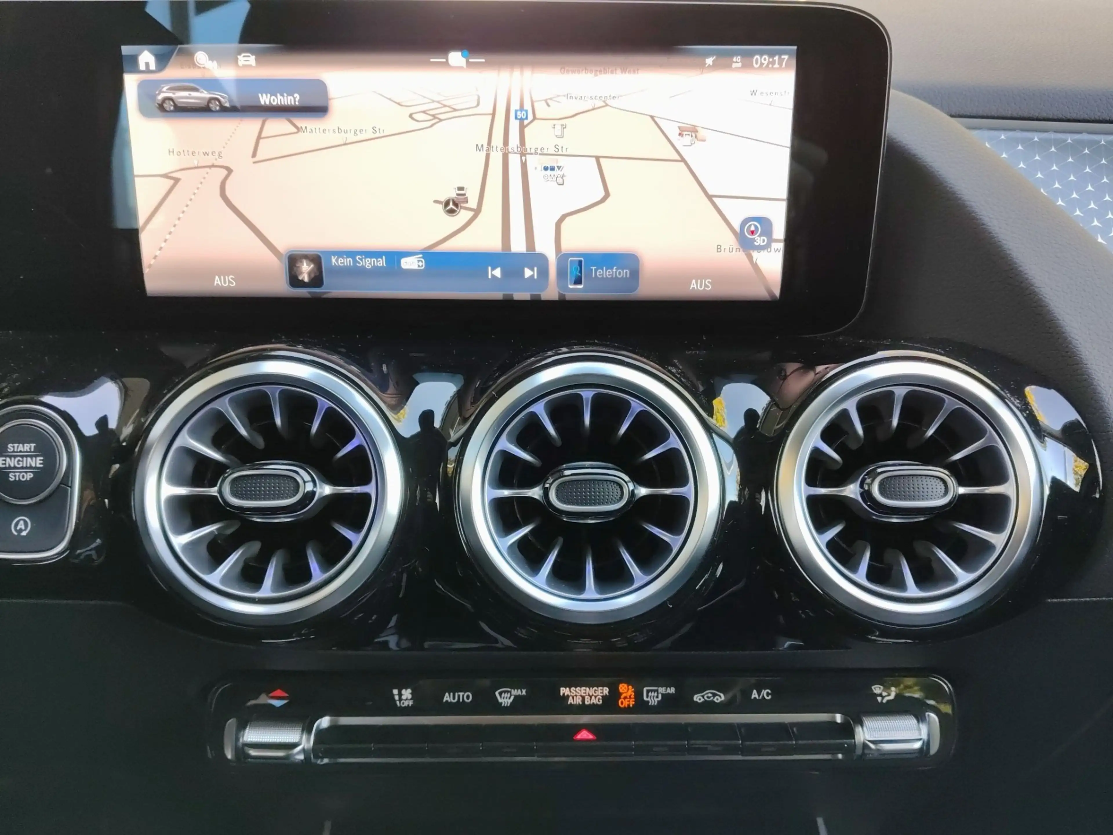 Mercedes-Benz GLA 200 d AUT Kam. KeyLess KlimaA LED LM Navi — photo 12