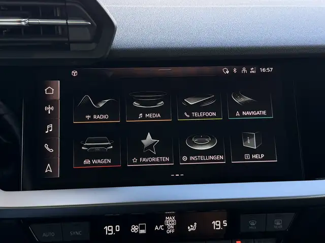 Audi A3 view 26