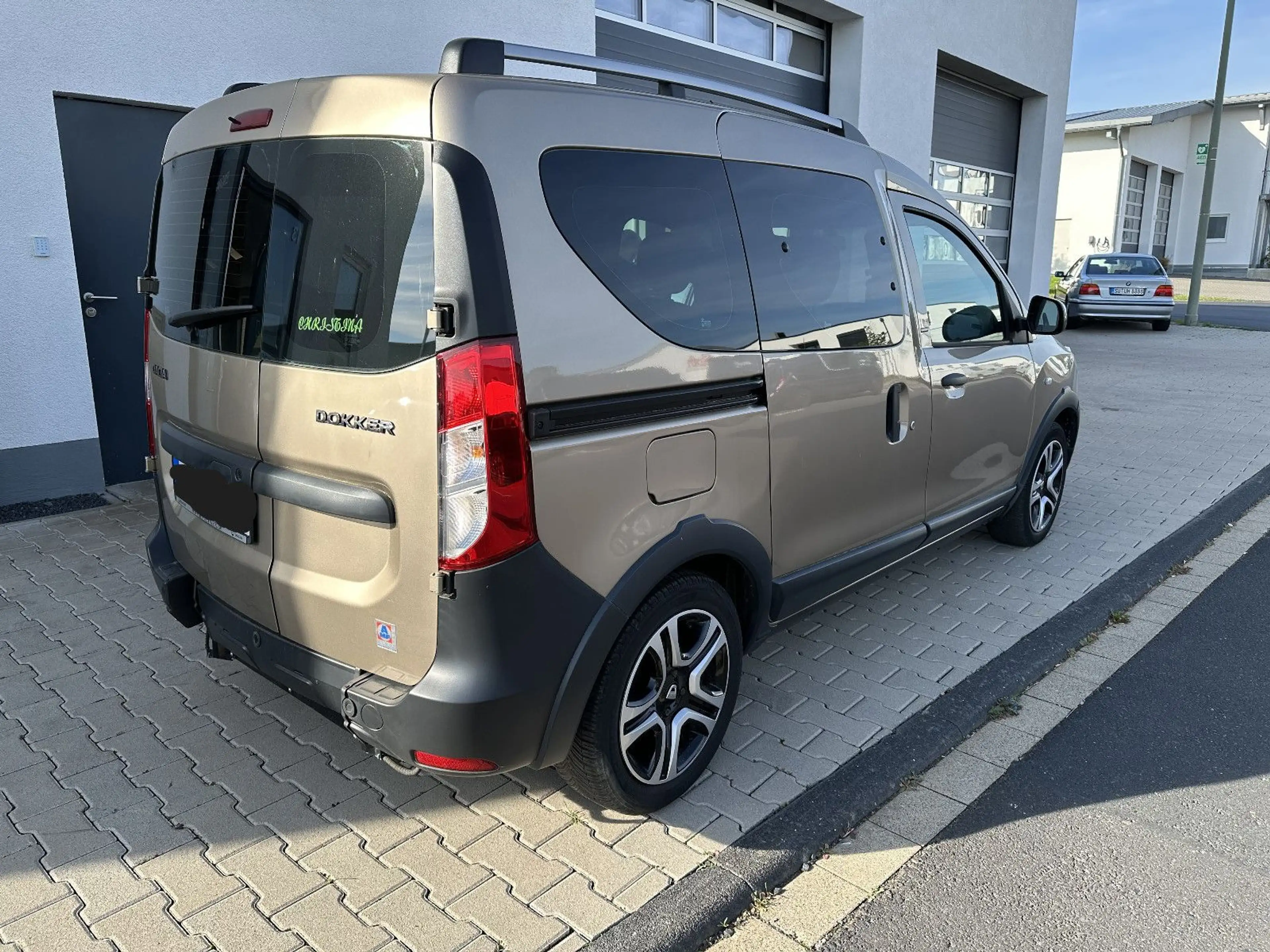 Dacia Dokker Stepway Celebration/Rollstuhlrampe — photo 5