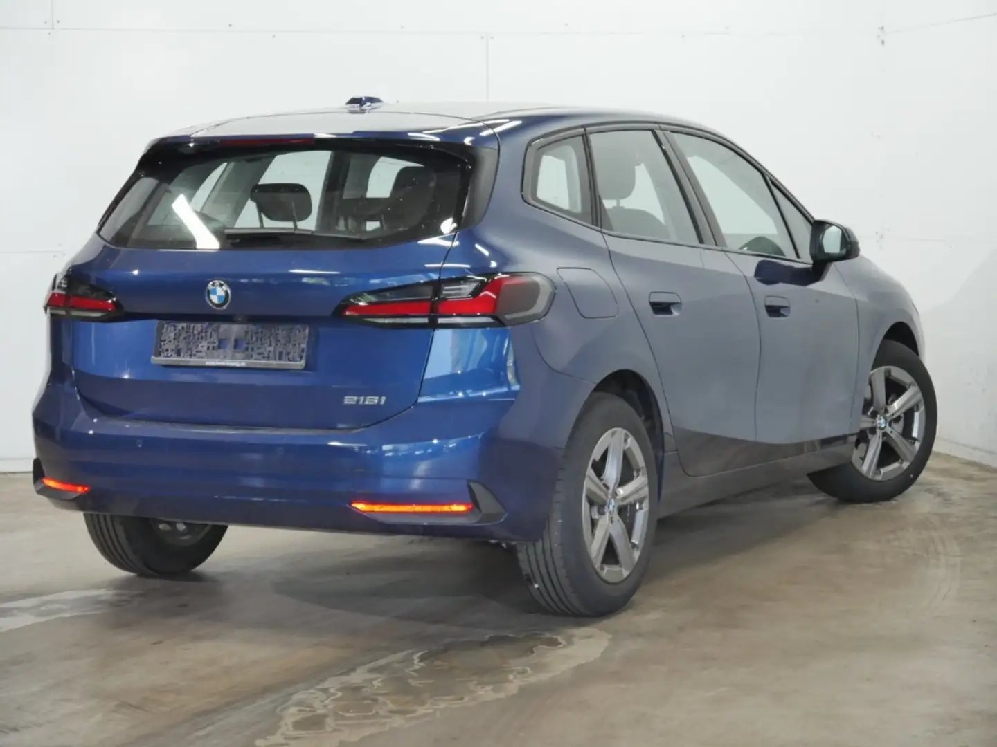 BMW 216 Active Tourer i Sommer17'' Komf AdLED ParkAss+ HUD Azul - 2