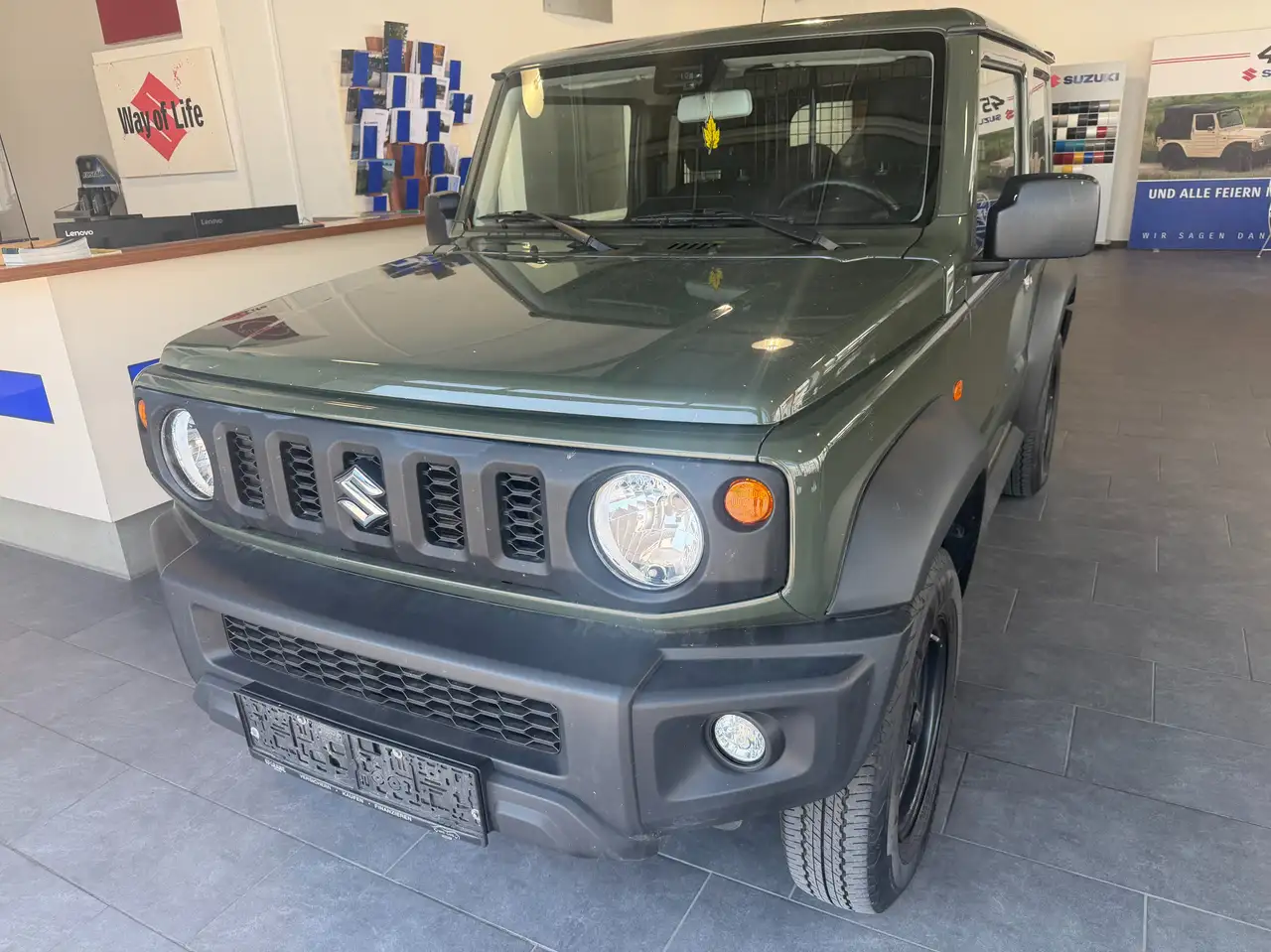 Suzuki Jimny 2024