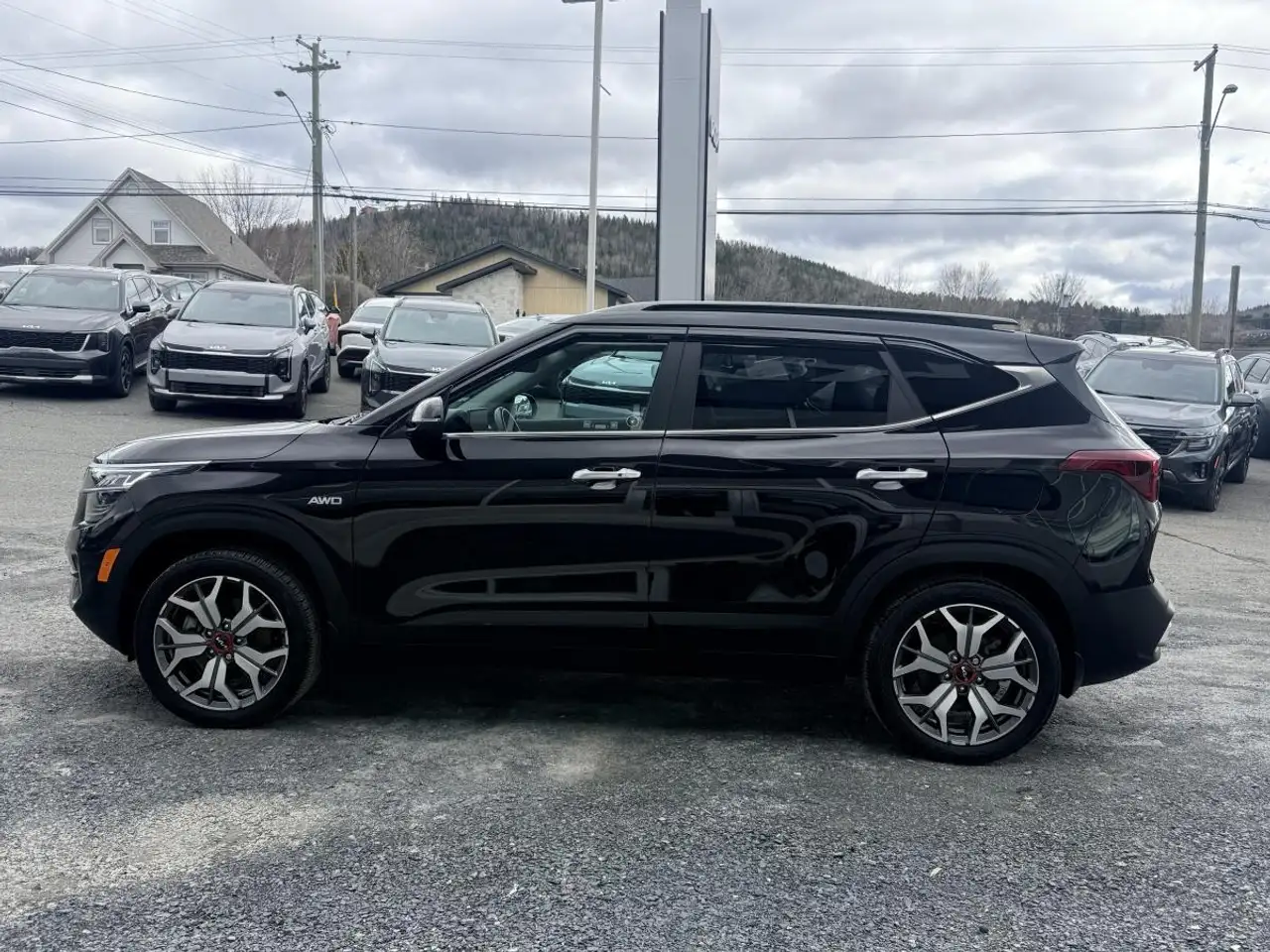 Kia Seltos снимка Kia Seltos