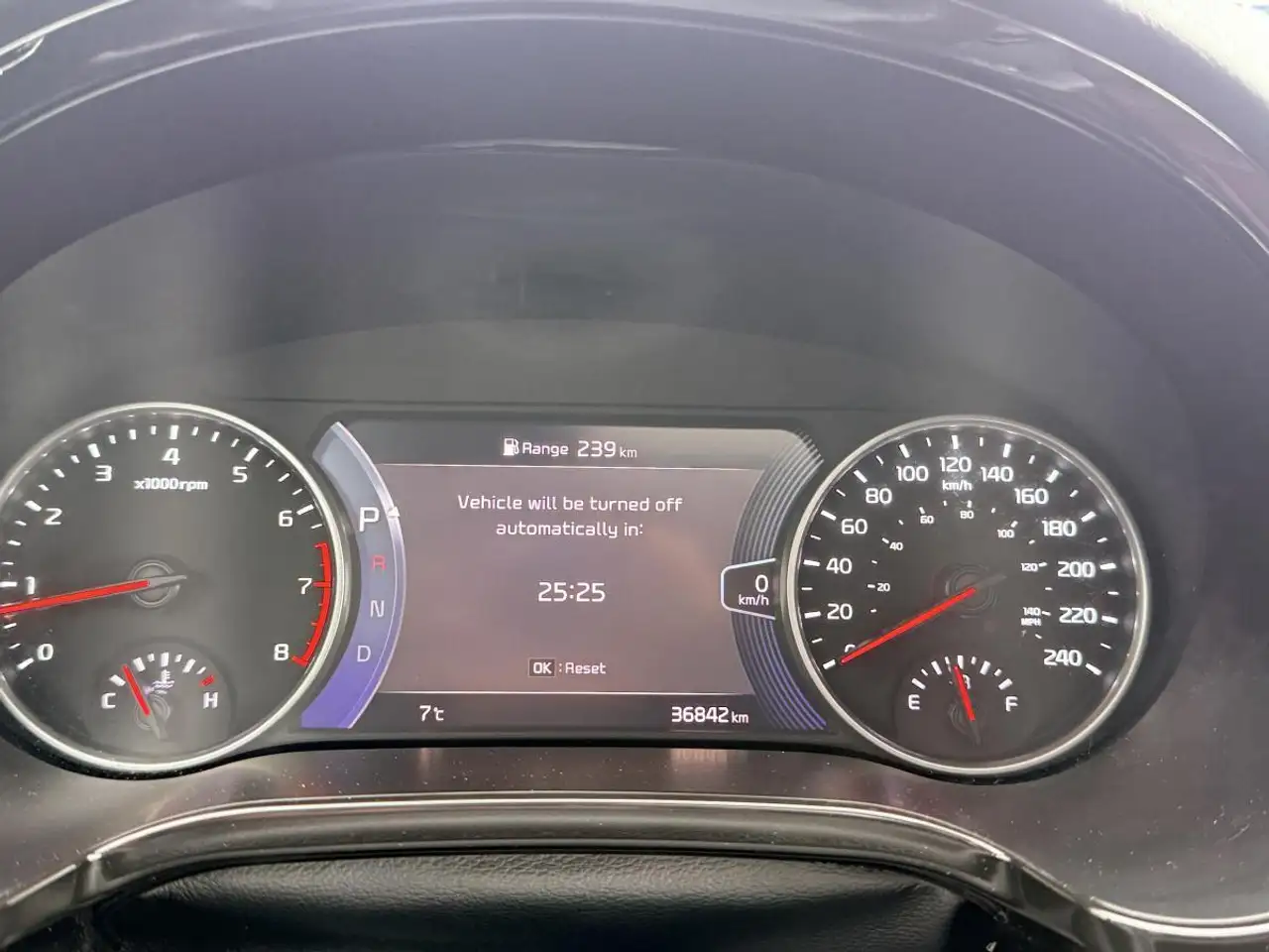 Kia Seltos снимка Kia Seltos