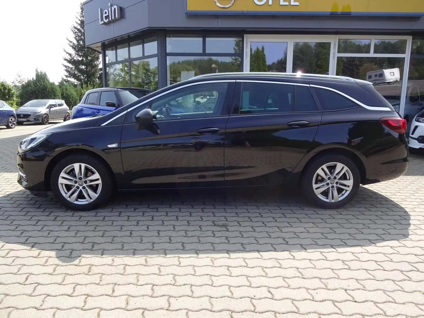 Opel Astra Sports Tourer Elegance Noir - 2