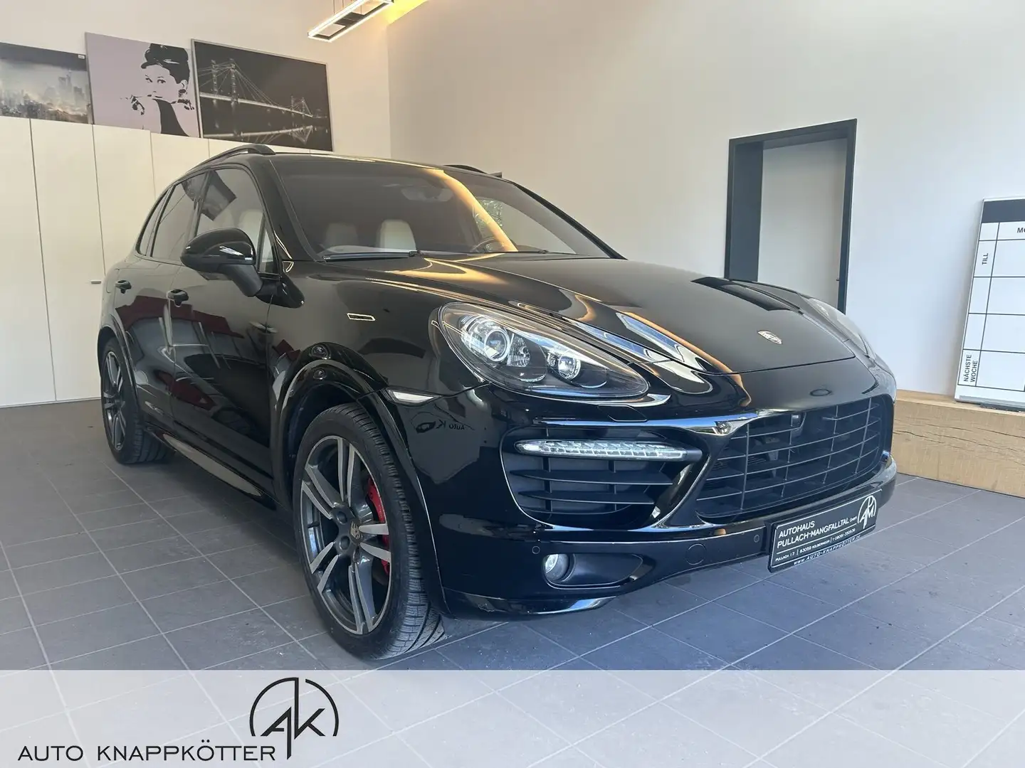 Porsche Cayenne Cayenne GTS Navi/Pano.-Dach//Klima/Xenon/ACC Schwarz - 2
