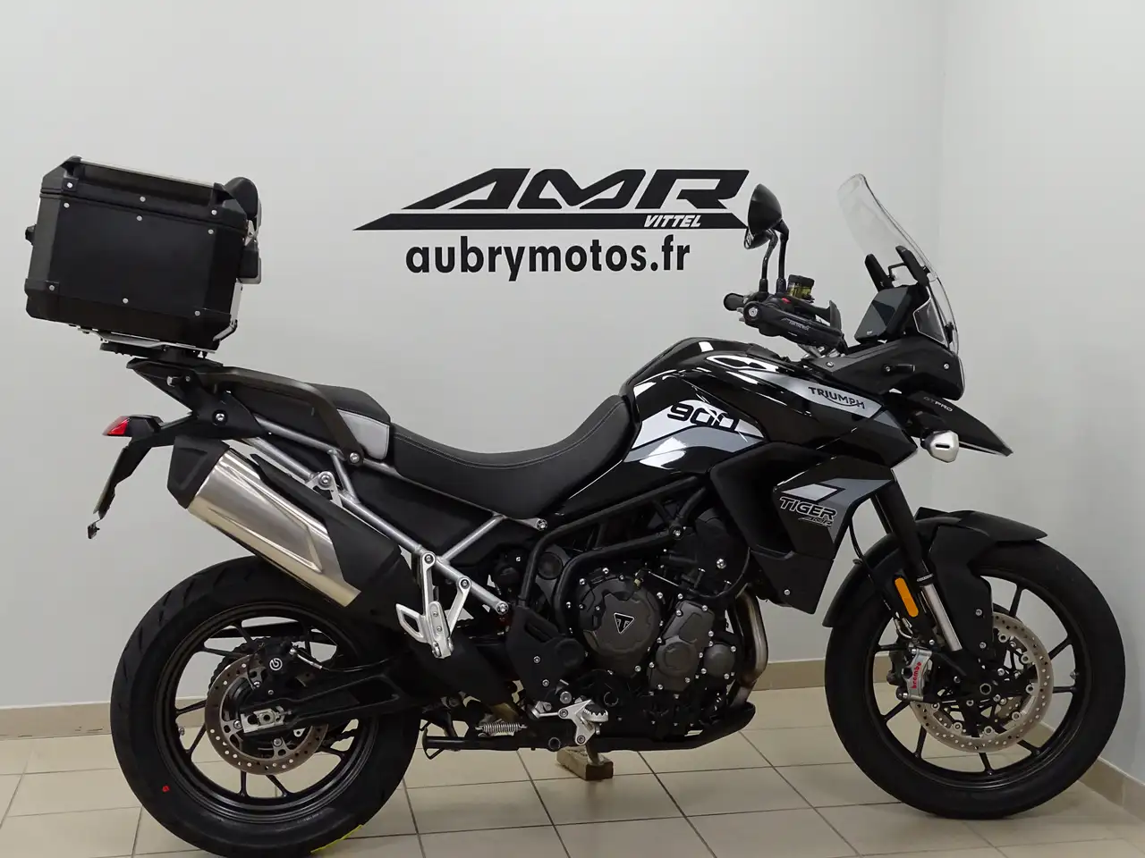 Triumph Tiger 900