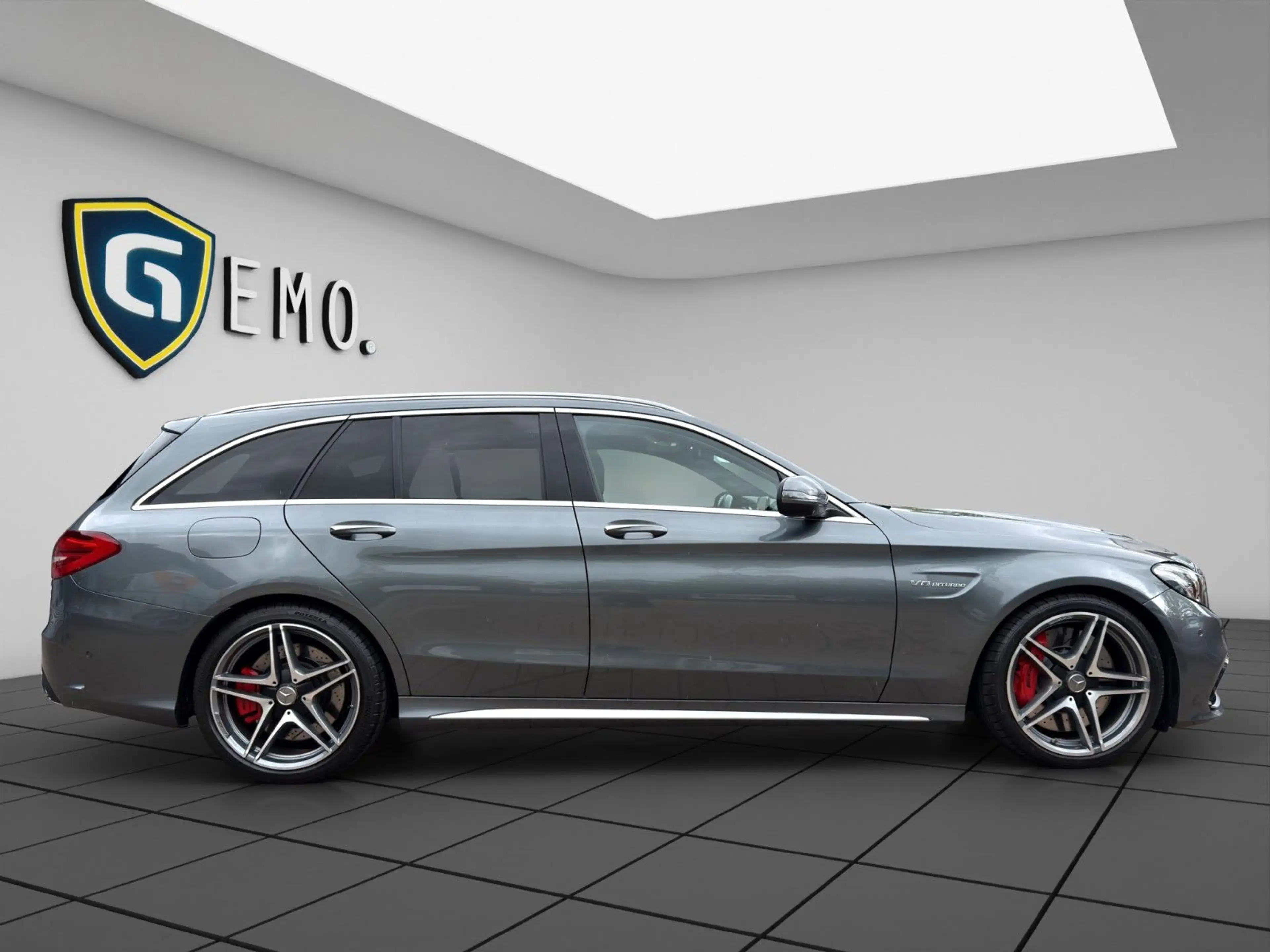 Mercedes-Benz C 63 AMG C 63 S T AMG PANO HUD NAVI ACC 360° BURMESTER — photo 4