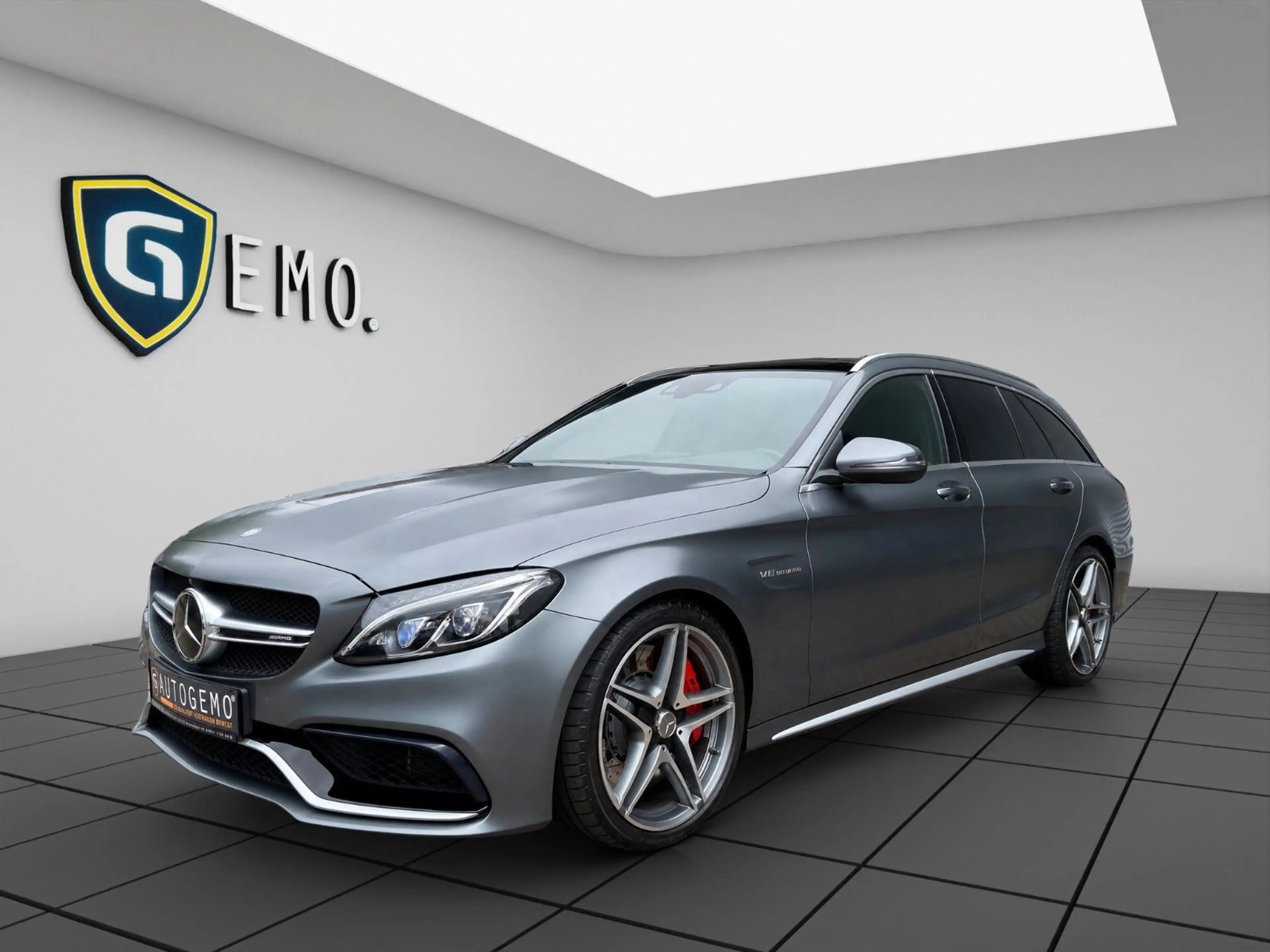 Mercedes-Benz C 63 AMG C 63 S T AMG PANO HUD NAVI ACC 360° BURMESTER