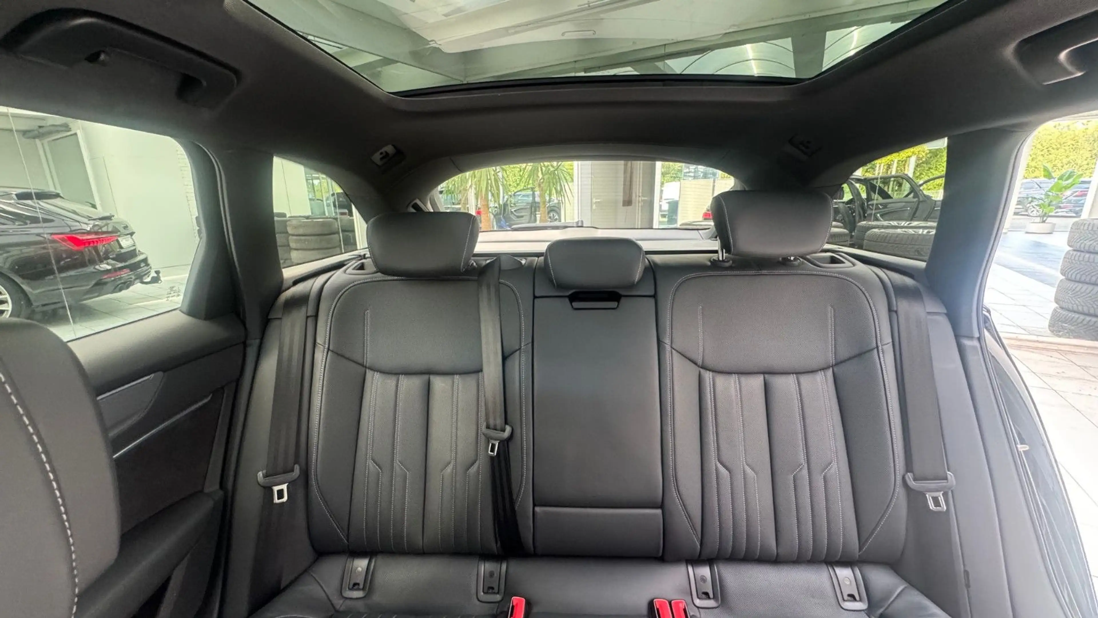 Audi S6 Avant 3.0 TDI quattro Vollausstattung — photo 44