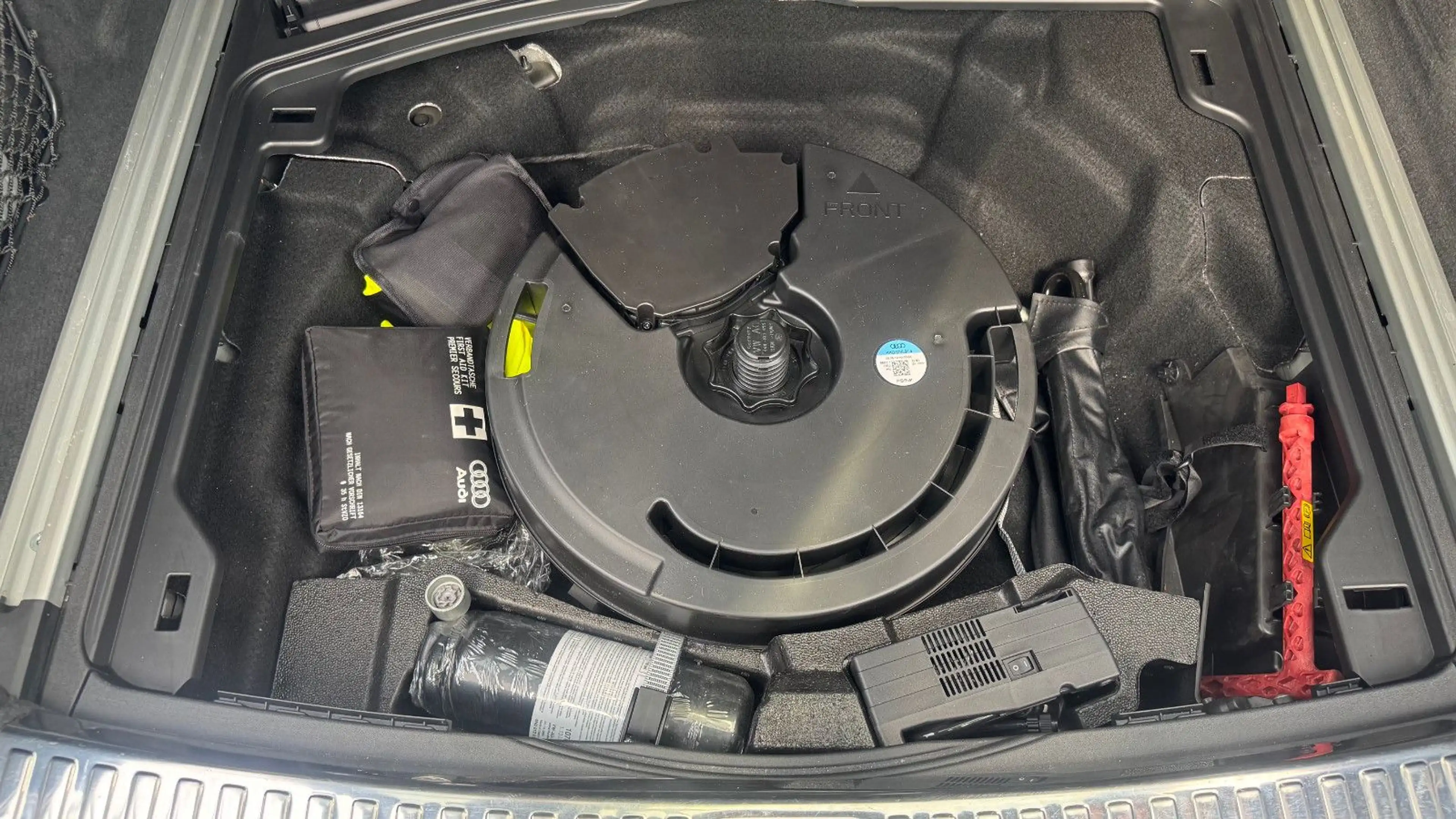 Audi S6 Avant 3.0 TDI quattro Vollausstattung — photo 38