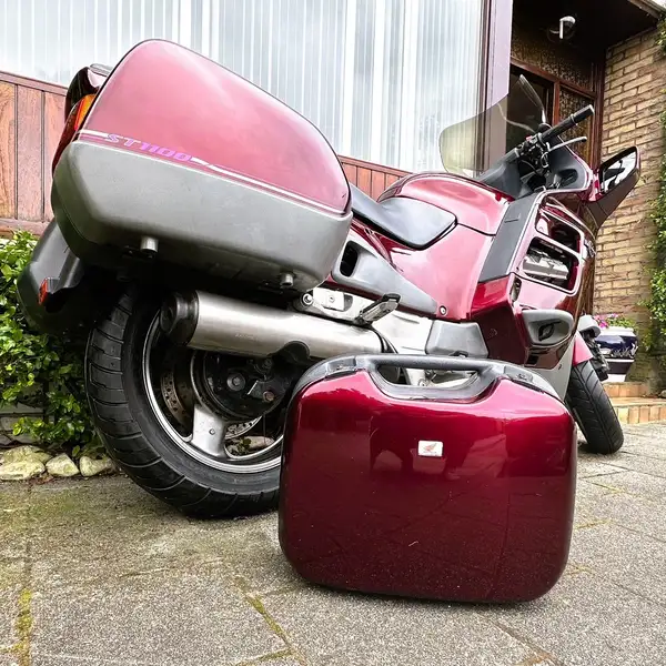 Honda Pan European - foto 8