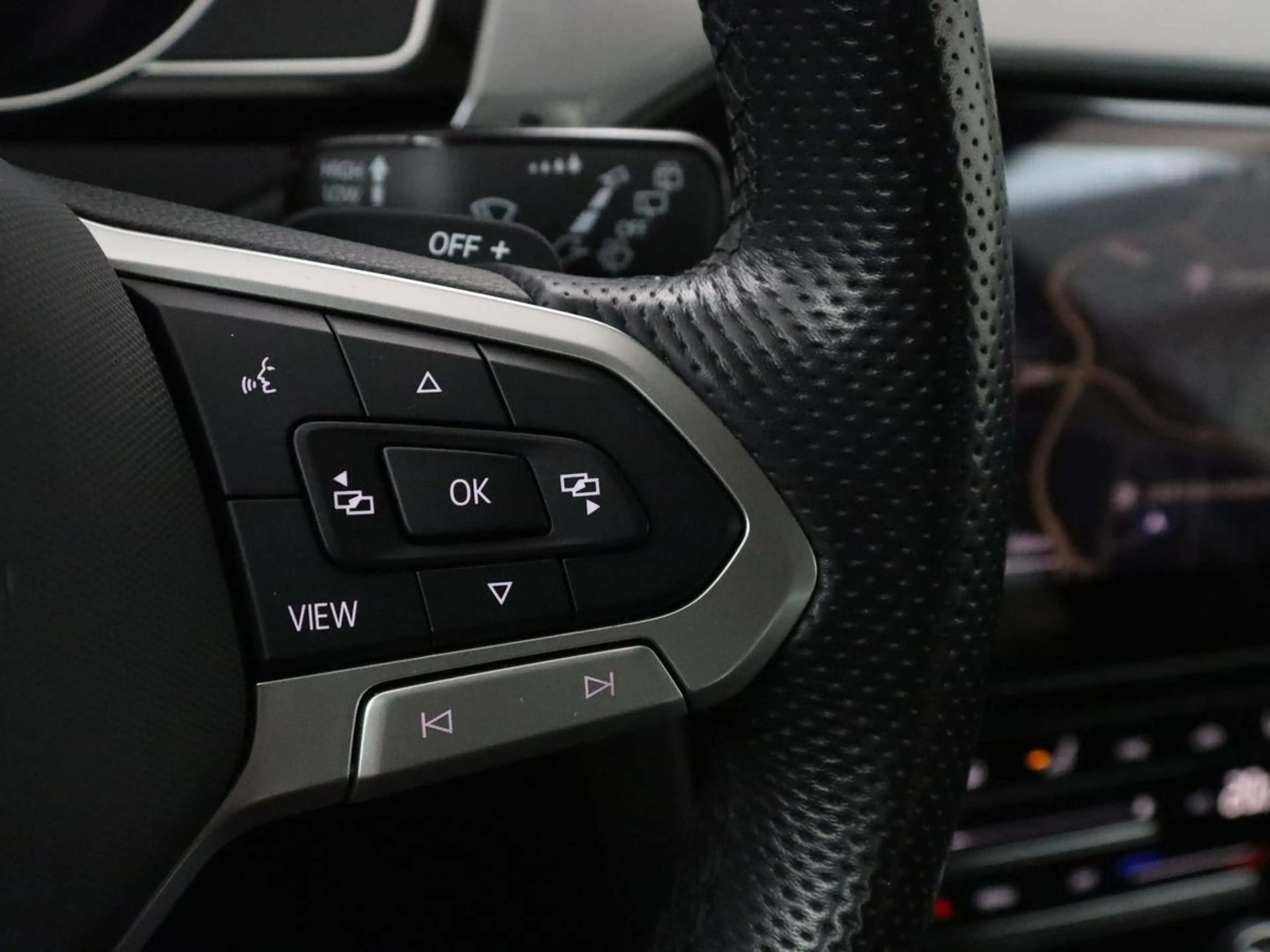 Volkswagen Passat Variant 1.4 TSI PHEV GTE Business | SOH 92,8% | Massage | — photo 18
