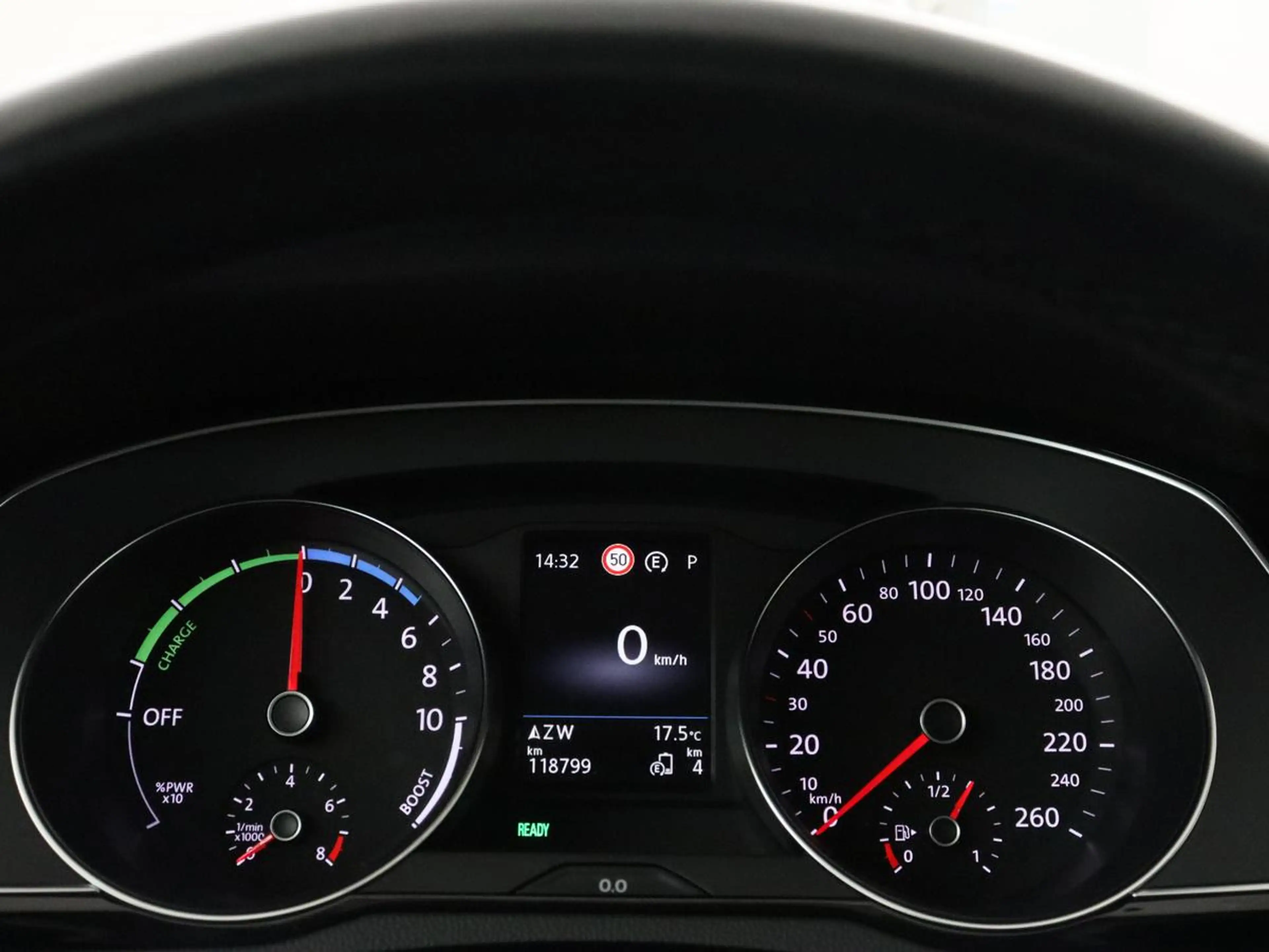 Volkswagen Passat Variant 1.4 TSI PHEV GTE Business | SOH 92,8% | Massage | — photo 36