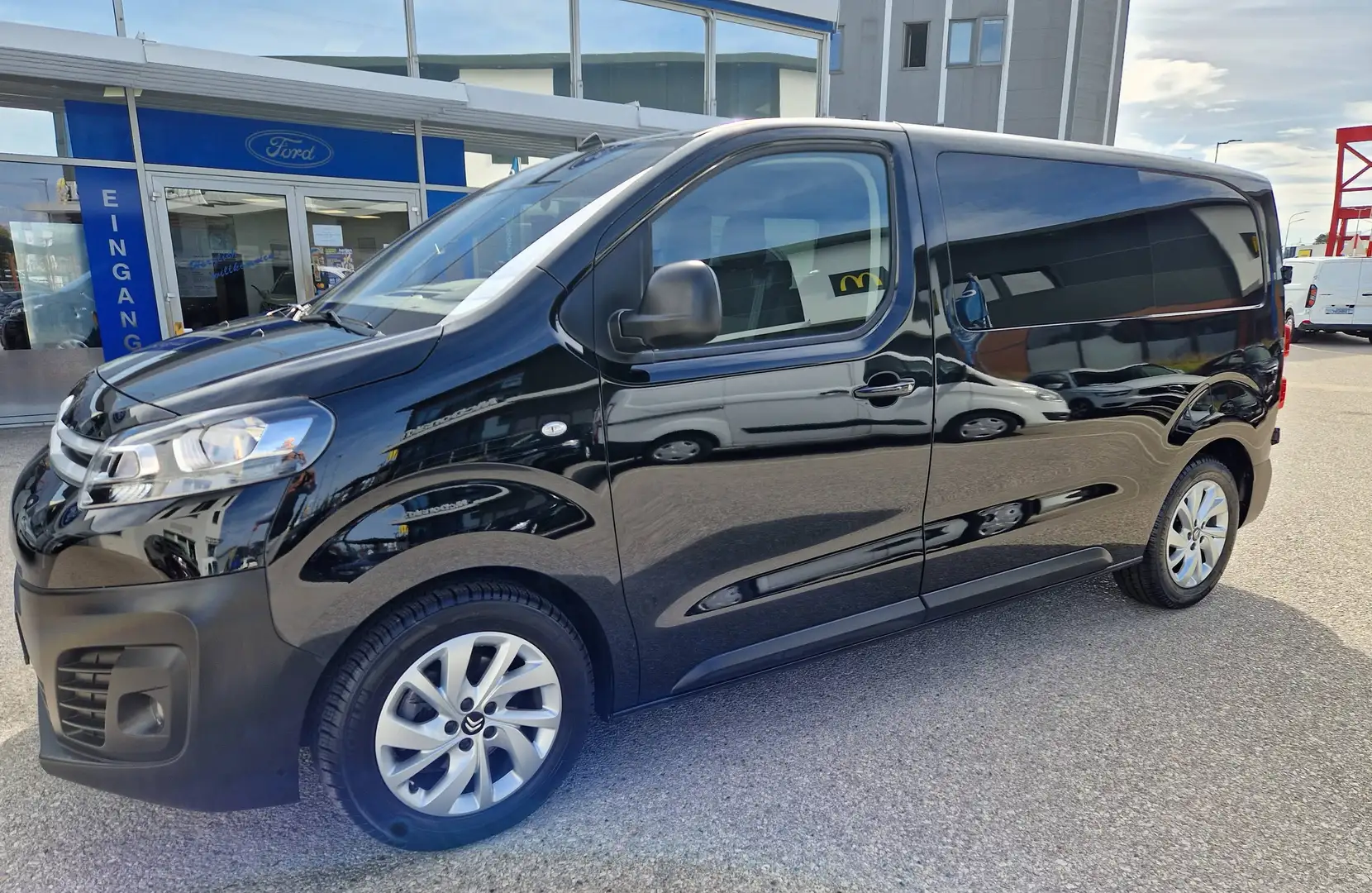 Citroen Jumpy Doppelkabine Diesel Jumpy DoKa HDi 145 S&S EAT8 Grau - 2