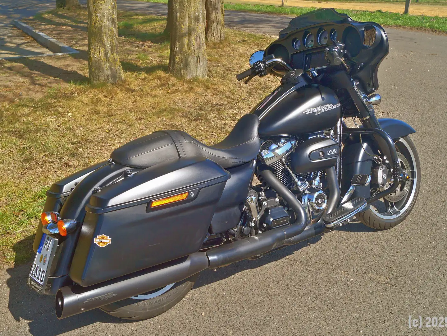 Harley-Davidson Street Glide Special FLHSX Negru - 1