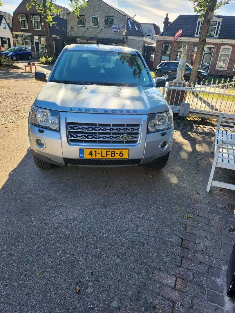 Land Rover Freelander Freelander 2.2 TD4 E Grijs - 1