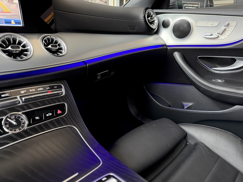 Mercedes-Benz E 220 d Coupe ///AMG ✅GARANTIE 1AN*Toit Ouvrant*Full Opt — photo 13