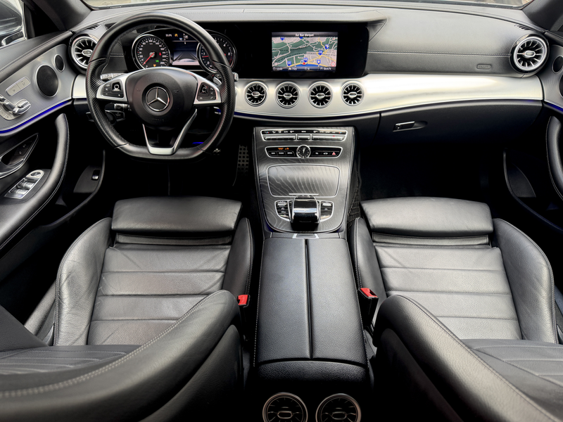 Mercedes-Benz E 220 d Coupe ///AMG ✅GARANTIE 1AN*Toit Ouvrant*Full Opt — photo 10
