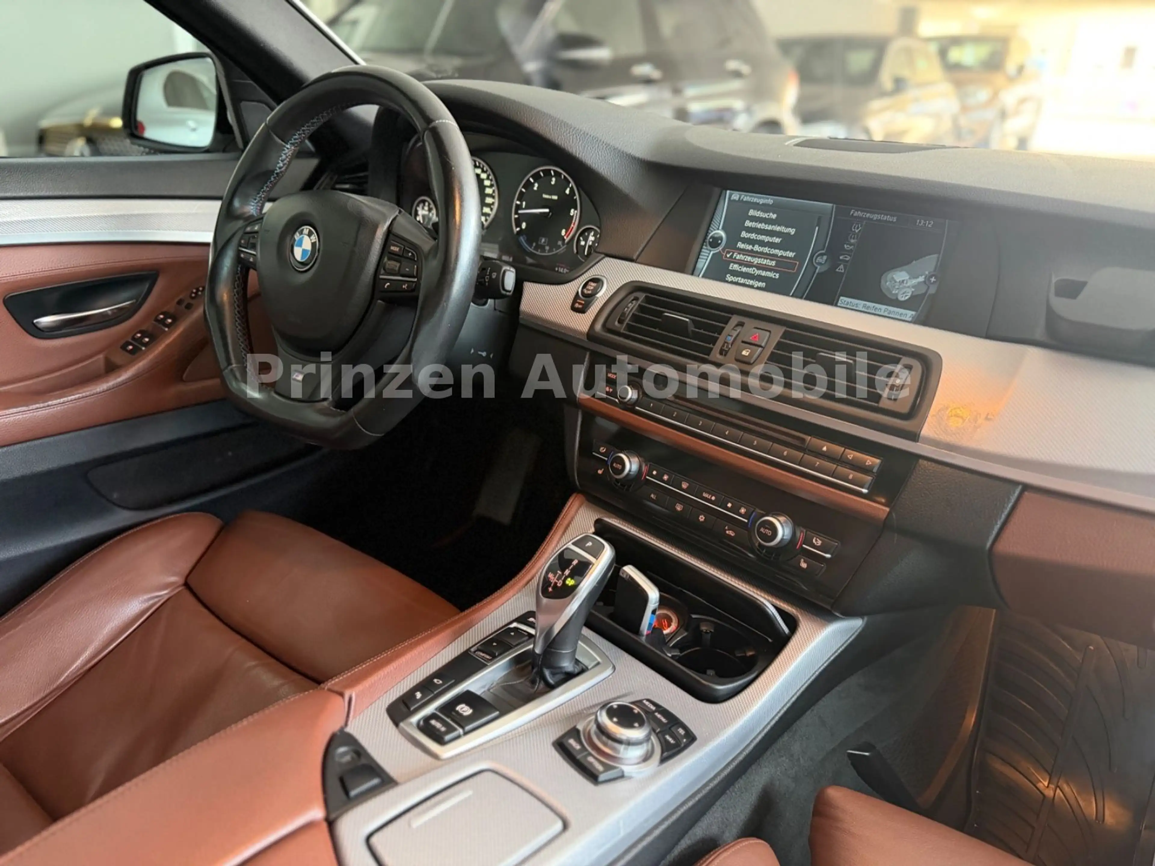 BMW 530 d M TECHNIK*PANO*LEDER*HEAD UP*360°SOUND — photo 11