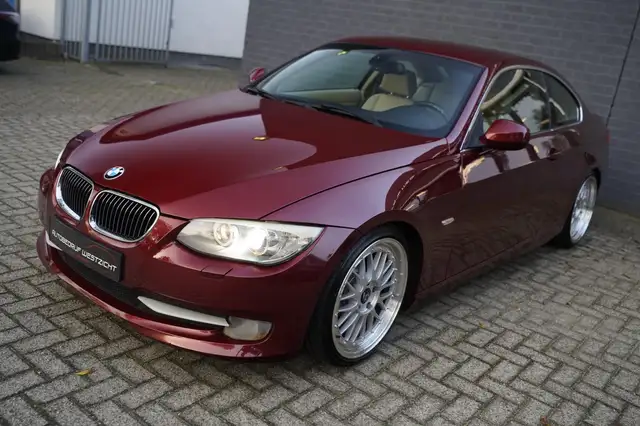BMW 325 3-serie Coupé 325i Executive LCI, Verlaagd, 19" BB