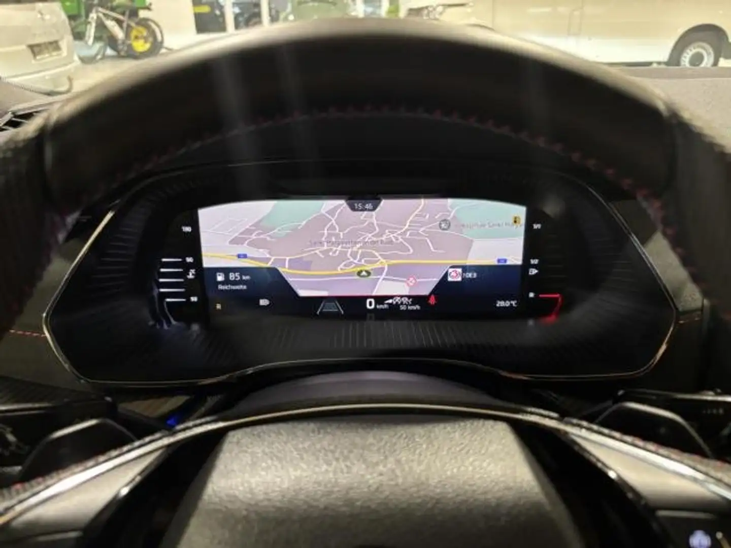 Skoda Octavia RS PLUS VIRTUAL COCKPIT MATRIX HEAD-UP-DISPLAY AHK Grau - 2