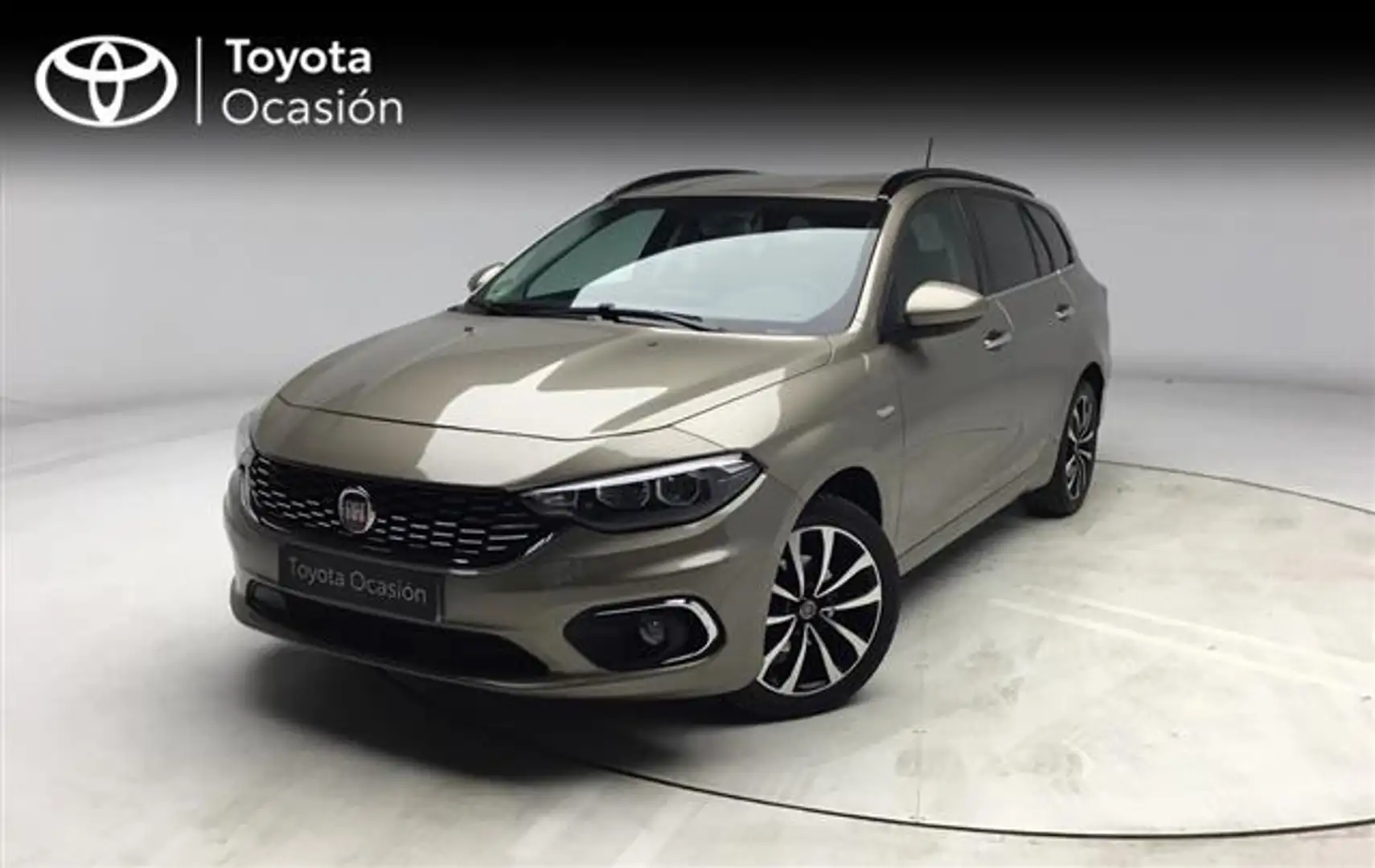 Fiat Tipo SW 1.6 Multijet II Lounge DDCT - 1