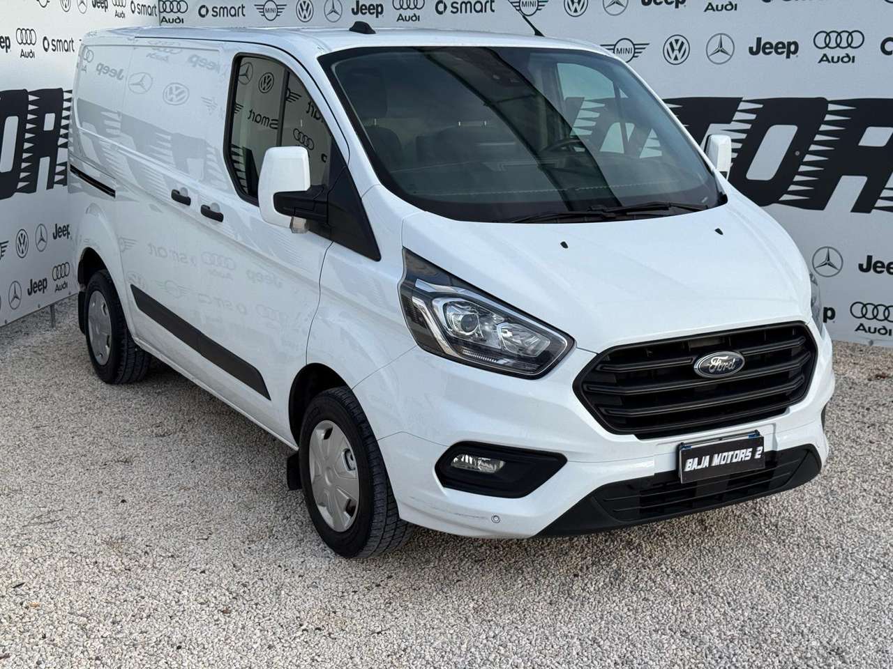 Ford Transit Custom 320 2.0 trend L2H2