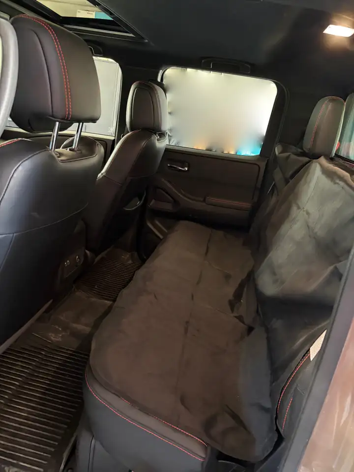 Nissan Frontier снимка Nissan Frontier