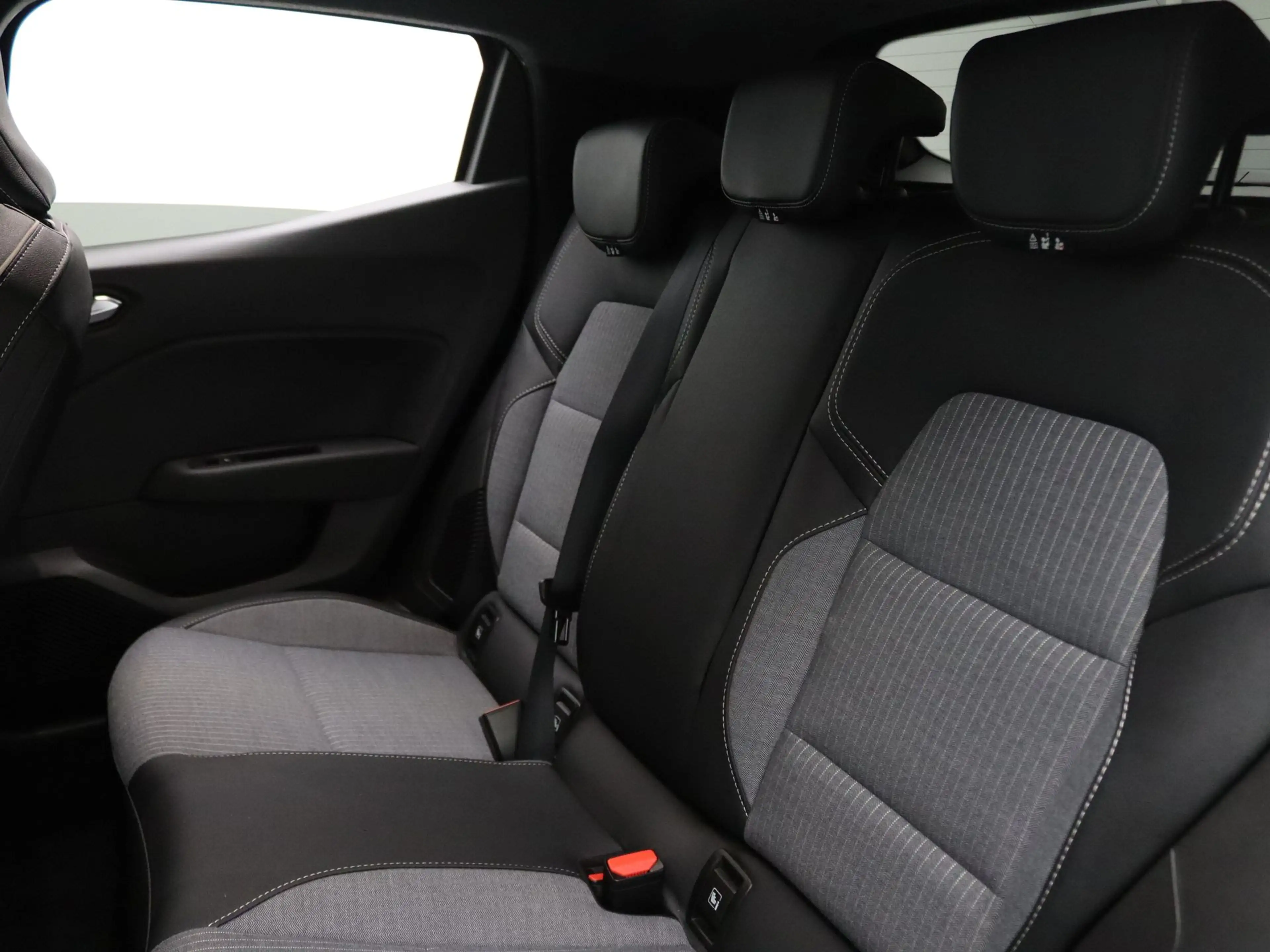 Renault Clio 145pk E-Tech Full Hybrid techno 360° Camera | Stoe — photo 28