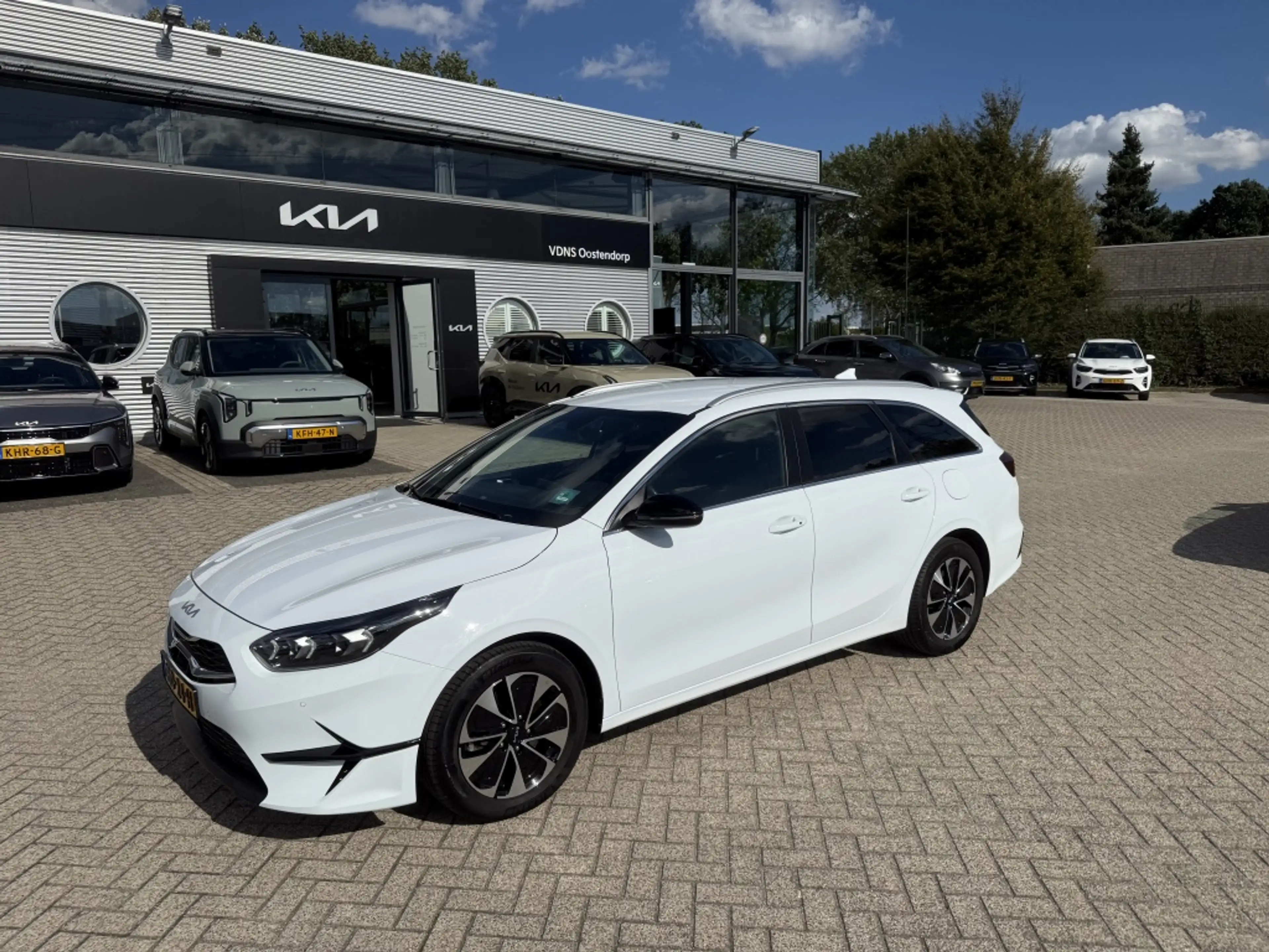 Kia Ceed SW / cee'd SW Sportswagon 1.0 T-GDi MHEV DCT7 AUTOMAAT Design Ed — photo 2