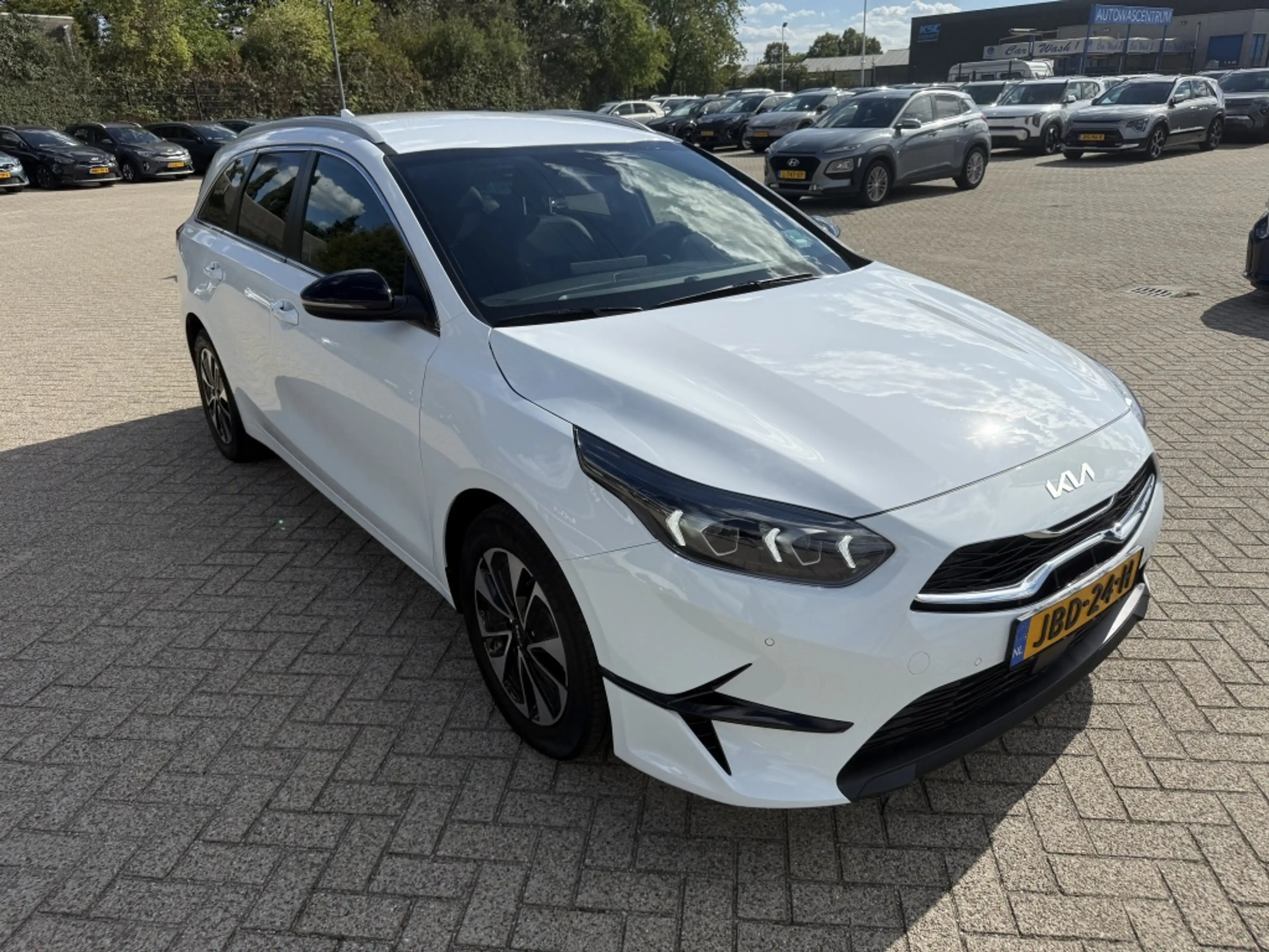 Kia Ceed SW / cee'd SW Sportswagon 1.0 T-GDi MHEV DCT7 AUTOMAAT Design Ed — photo 9