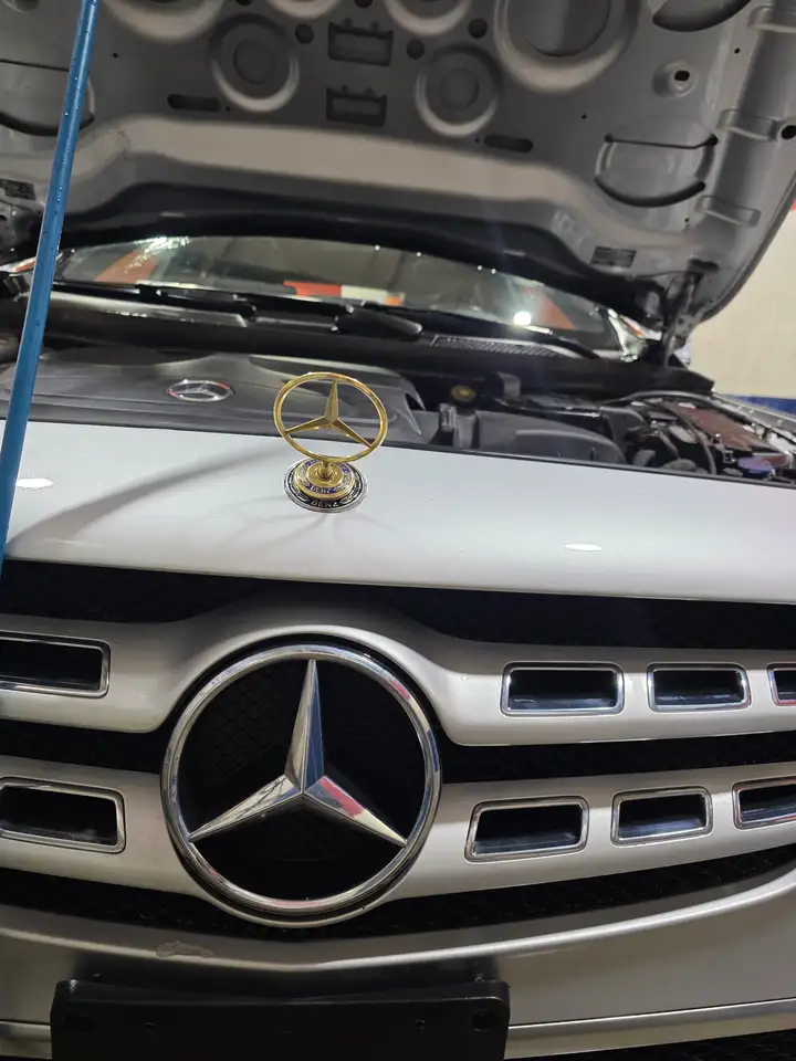 Mercedes-Benz GLA снимка Mercedes-Benz GLA