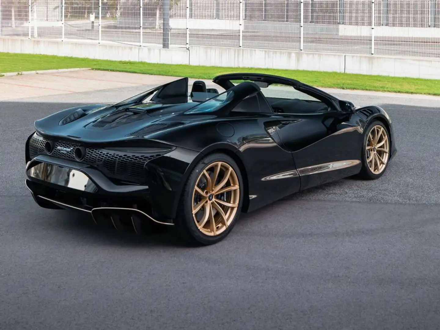 McLaren Artura Artura Spider / MSO Pack / F1 Drivers Signatures Noir - 2