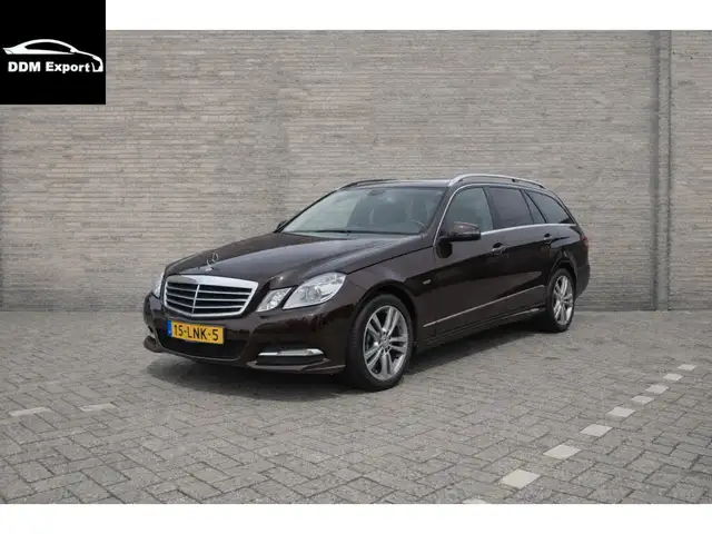 Mercedes-Benz E 300 Estate CDI Avantgarde | Lederen bekleding | Pano d