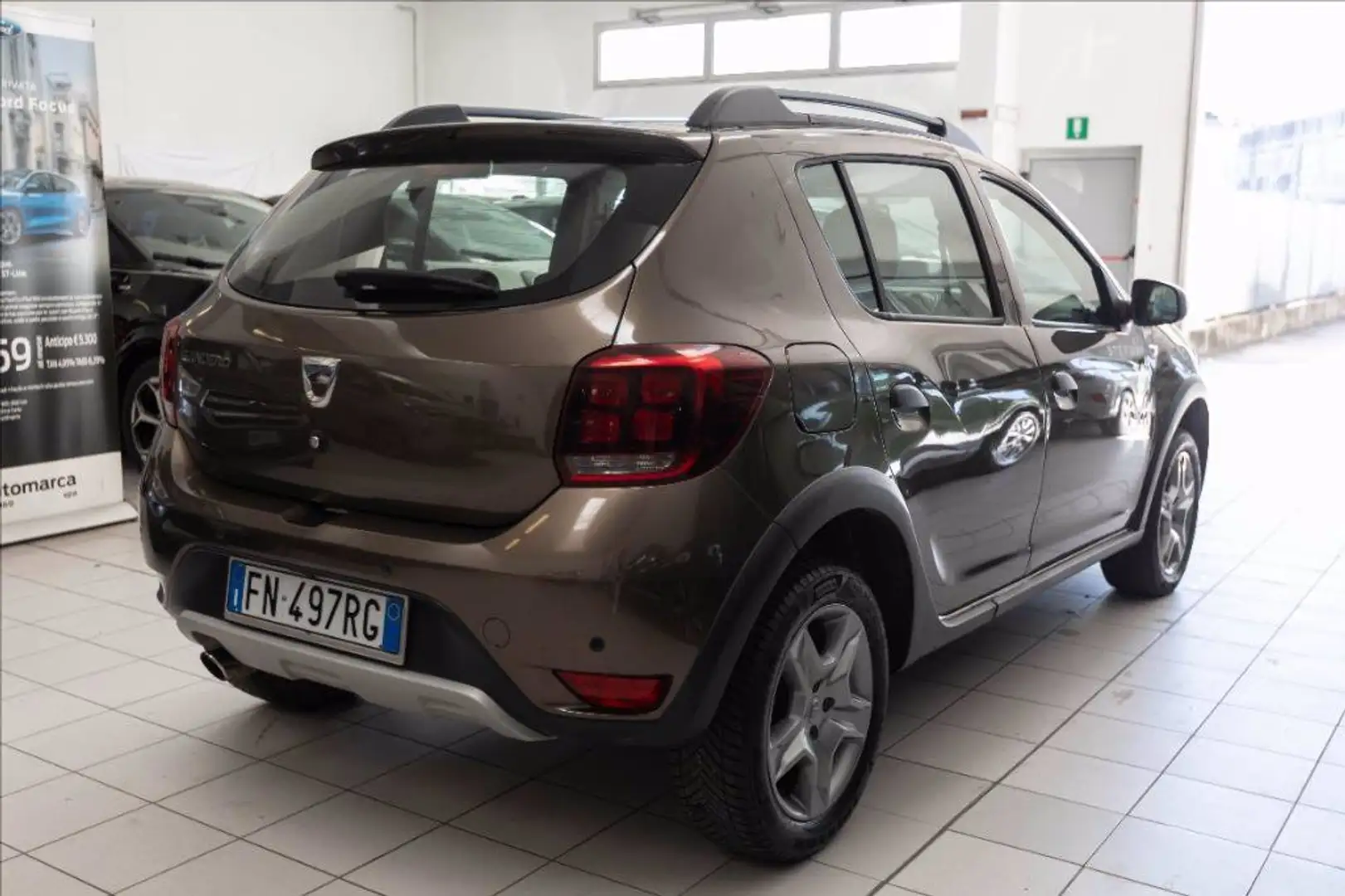 Dacia Sandero Stepway 0.9 tce turbo Gpl s&s 90cv Brun - 2