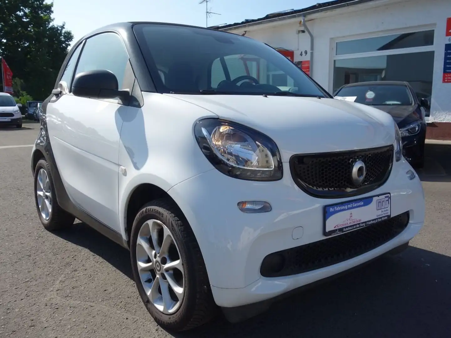 smart forTwo coupe twinamic *1.Hand + TMP + Klima + Scheckheft White - 1