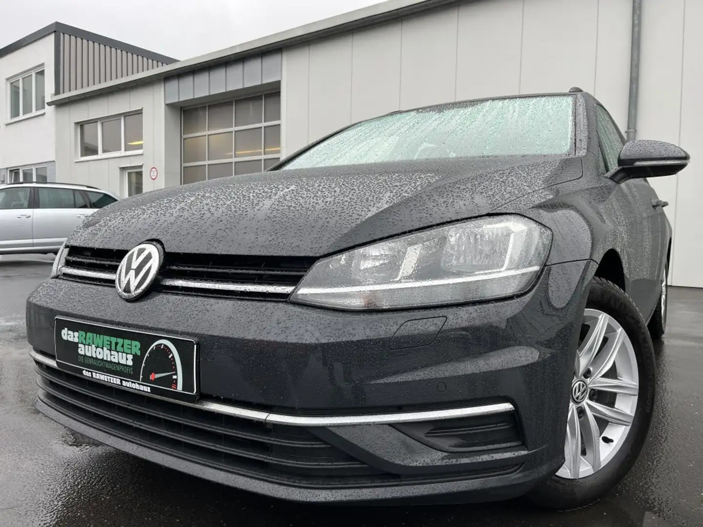 Volkswagen Golf Variant 2.0 TDI DSG 116€ m. 20% Anzahlung Comfor Grau - 1