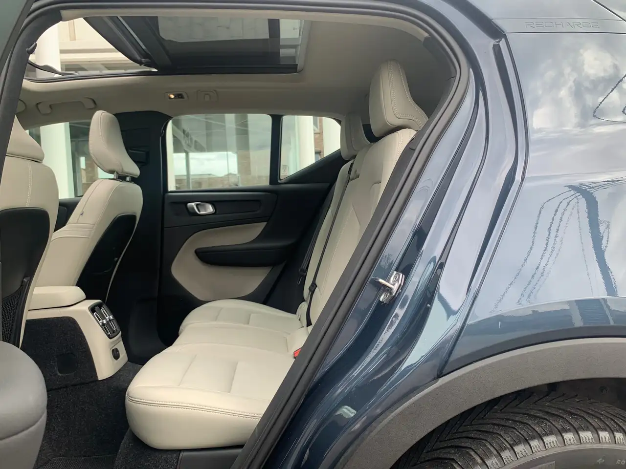 Volvo XC40 T5 PHEV Recharge 262CV INSCRIPTION LUXE / Plug In HYBRID / Toit Pano /, миниатюра 16