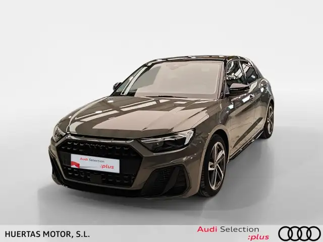 Audi A1 BERLINA CON PORTON 1.0 30 TFSI ADRENALIN BLACK ED