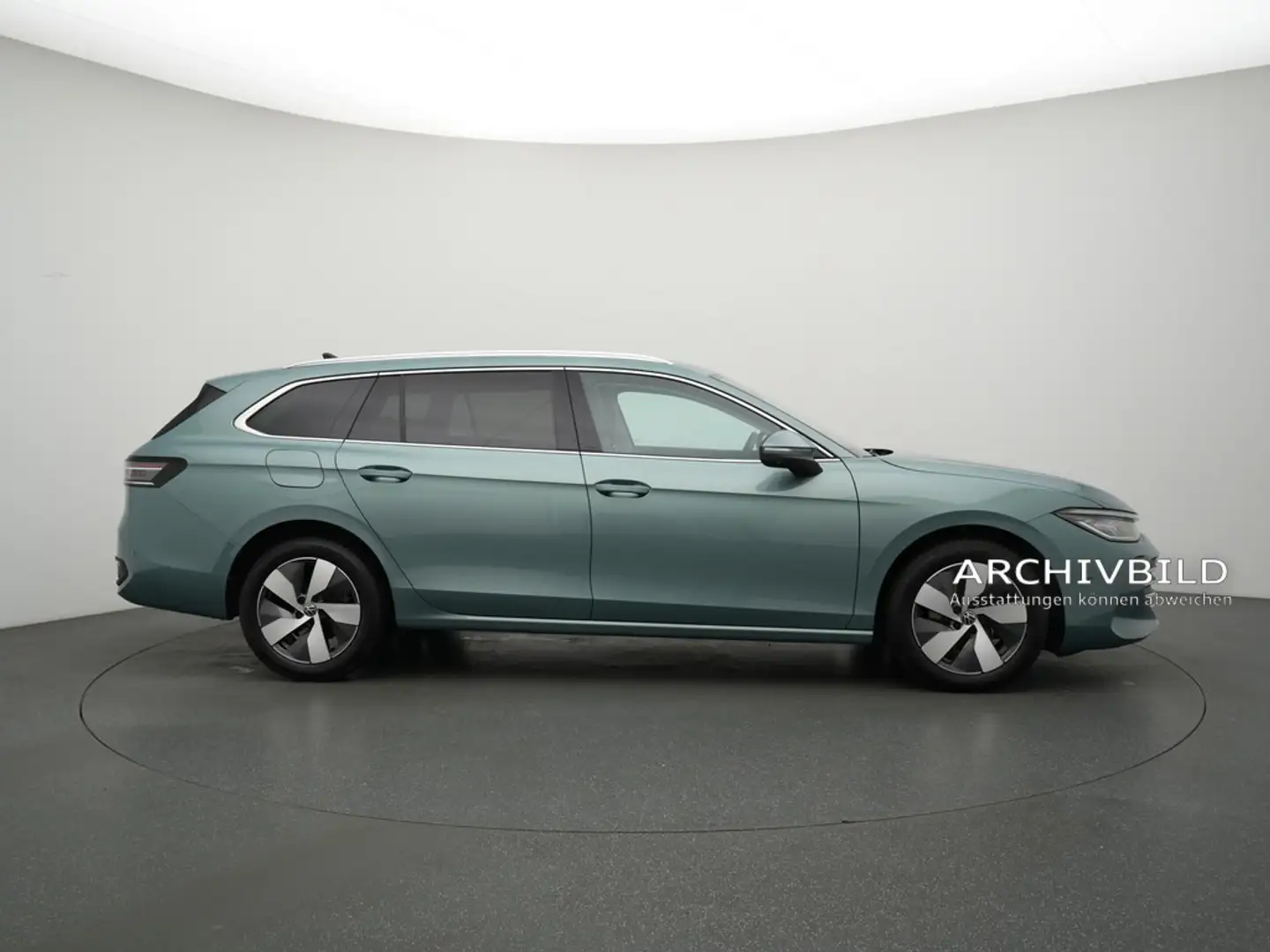 Volkswagen Passat DSG KAM ACC SHZ SITZBELÜFTUNG Schwarz - 2
