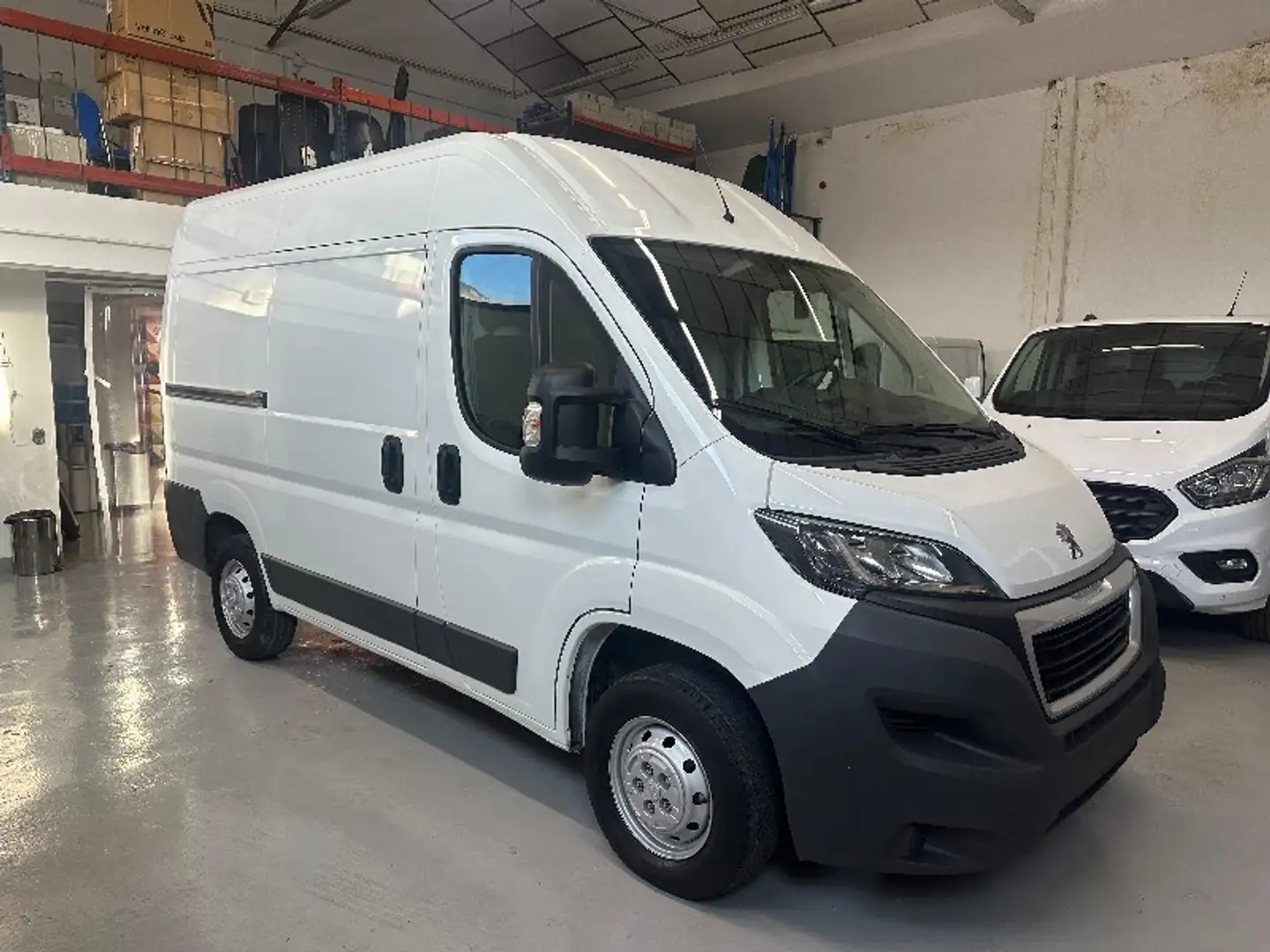 Peugeot Boxer L1H2 2.0 BLUE HDI PREMIUM Blanco - 1