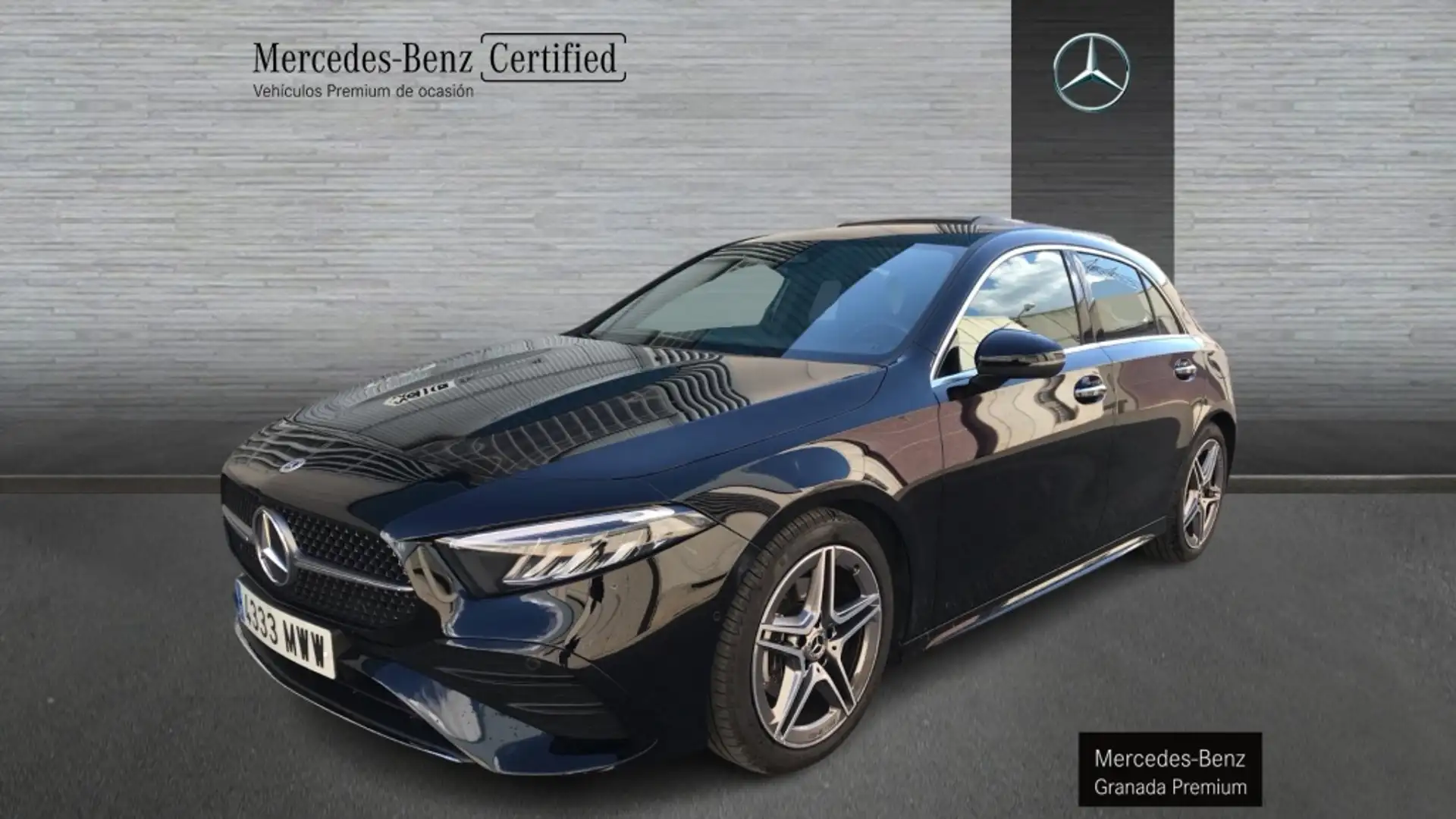 Mercedes-Benz A 180 -CLASS BERLINA CON PORTON 1.3 MHEV DCT 136 5P Schwarz - 1